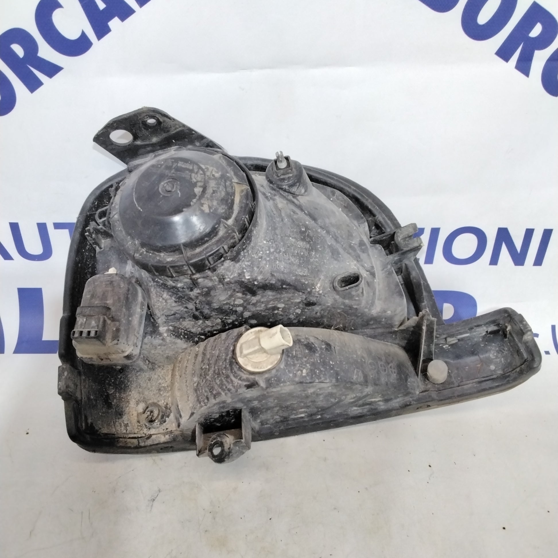 Faro fanale sinistro renault kangoo anno 2001 codice:5511127L (sf8p1)