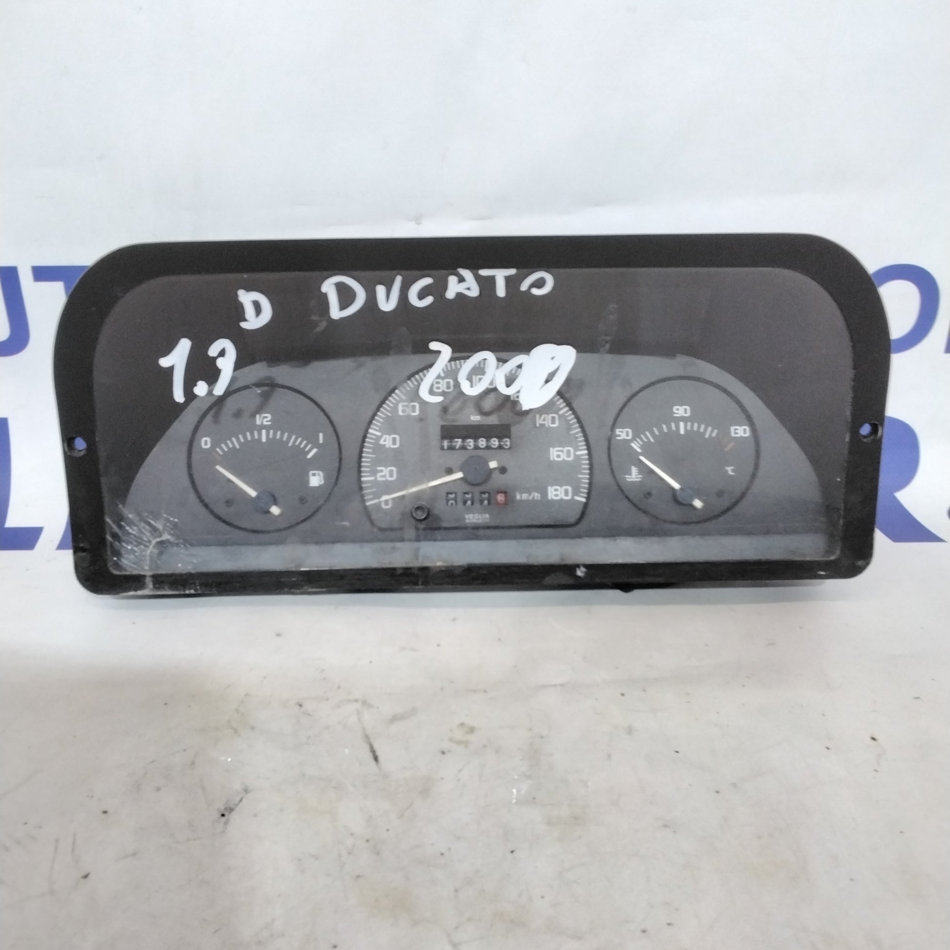 Tablero de instrumentos / cuentakilómetros Fiat Ducato 1.9 diésel año 2000 código: 6047240050