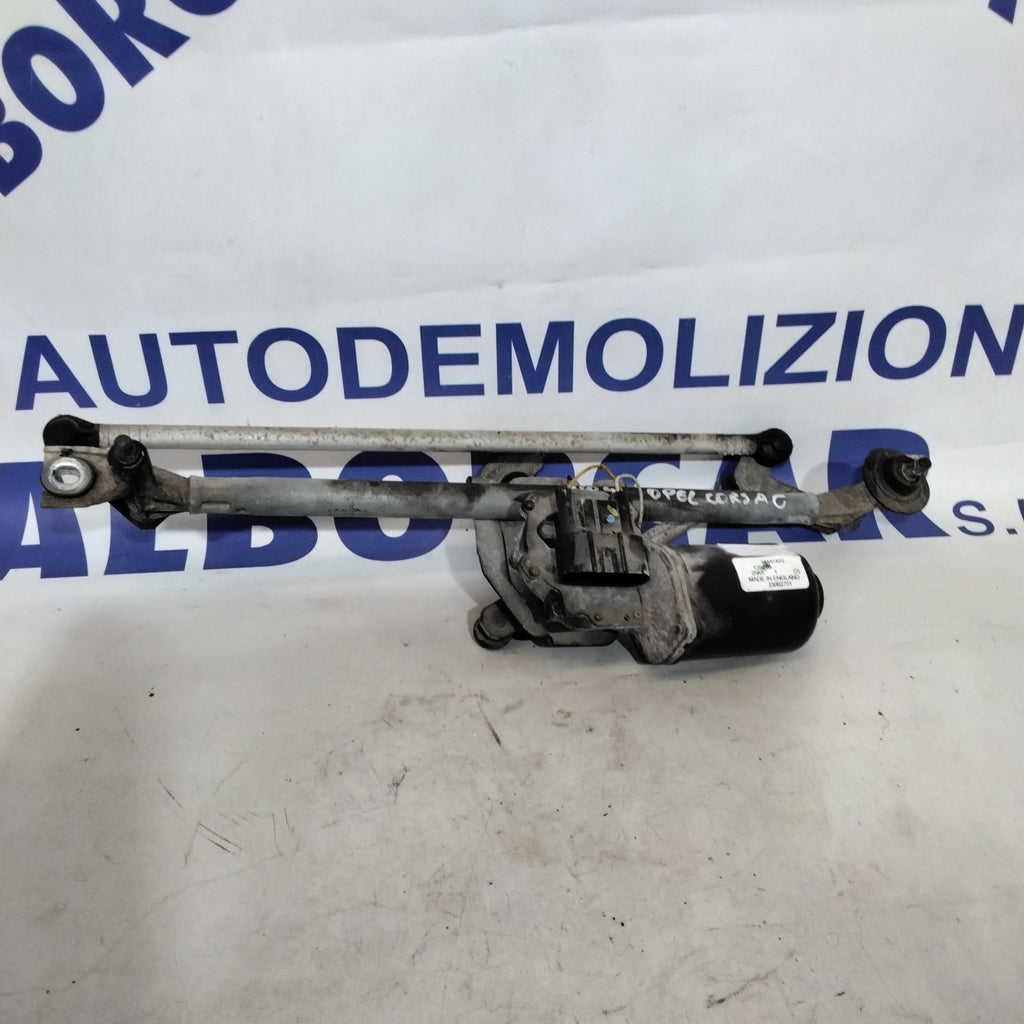 Motor de limpiaparabrisas Opel Corsa C año 2004 código:24441422