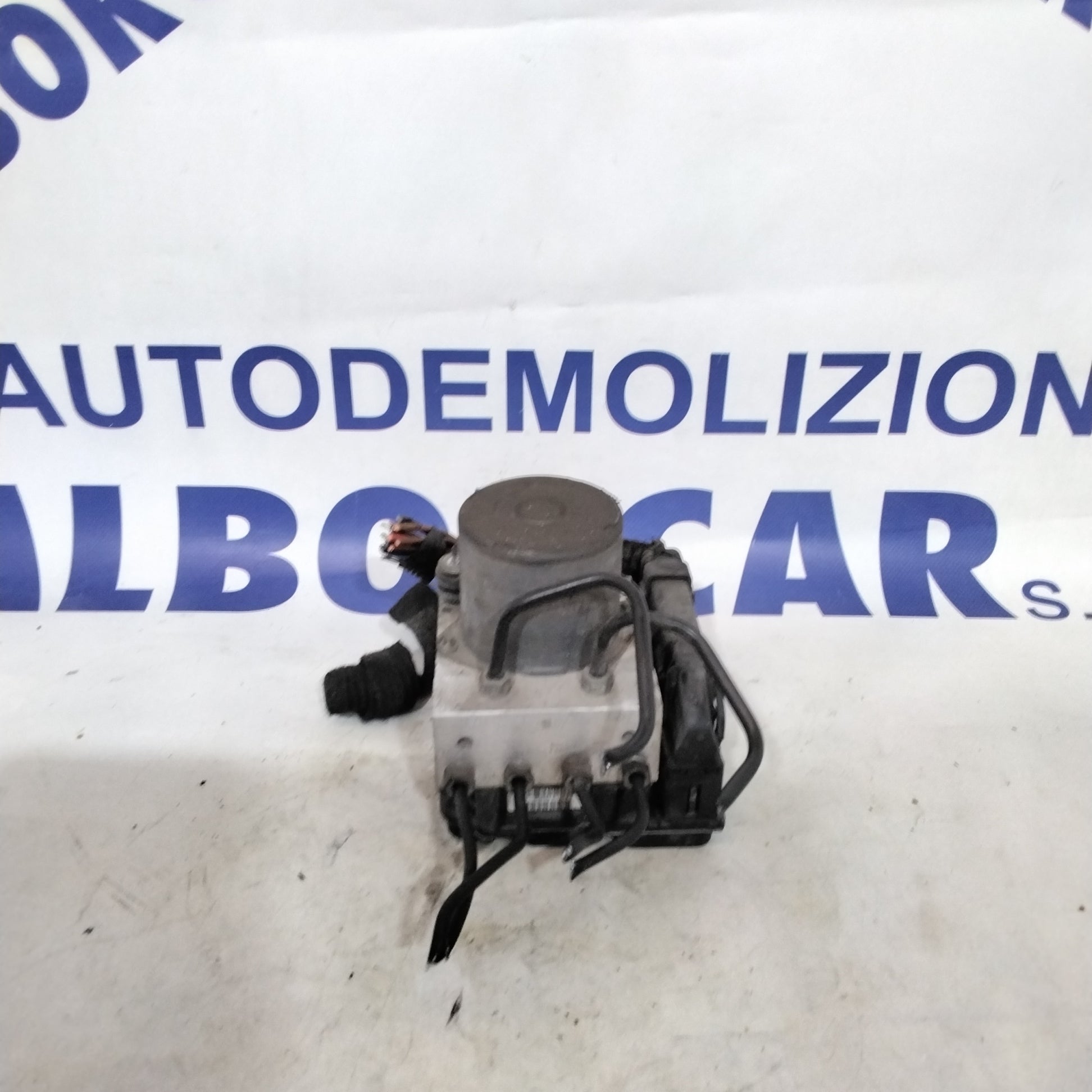 Módulo de control de bomba ABS Opel Meriva 1.4 gasolina año 2009 código: 0265234694