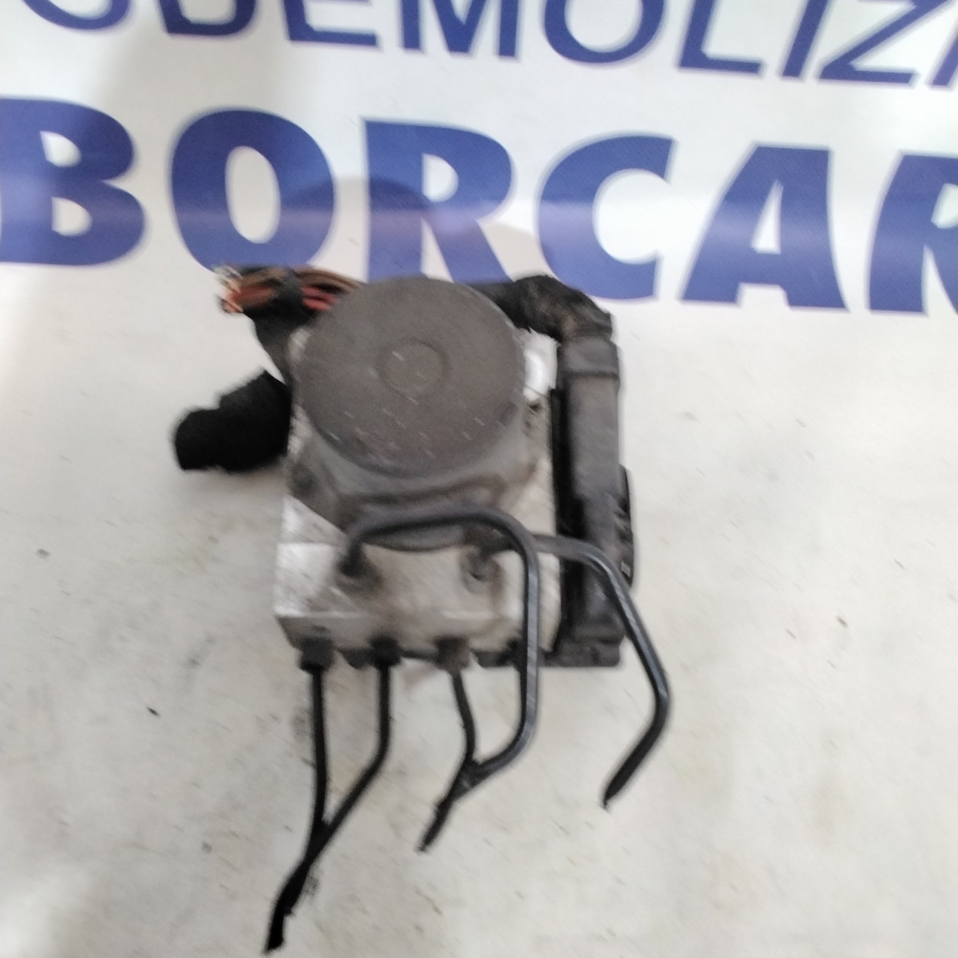 Módulo de control de bomba ABS Opel Meriva 1.4 gasolina año 2009 código: 0265234694