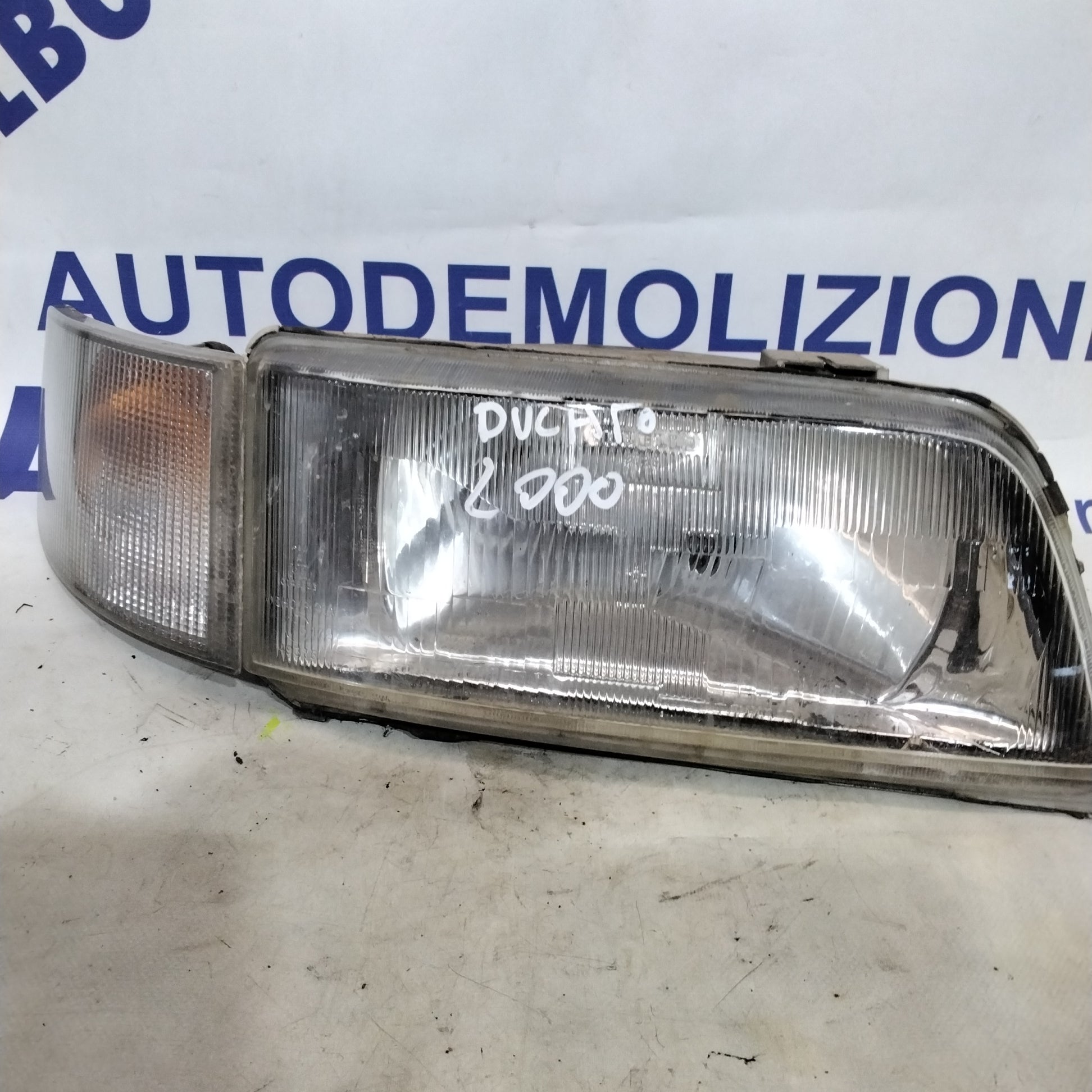 Faro fanale destro fiat ducato anno 2000 codice:35680748( sf8p3)