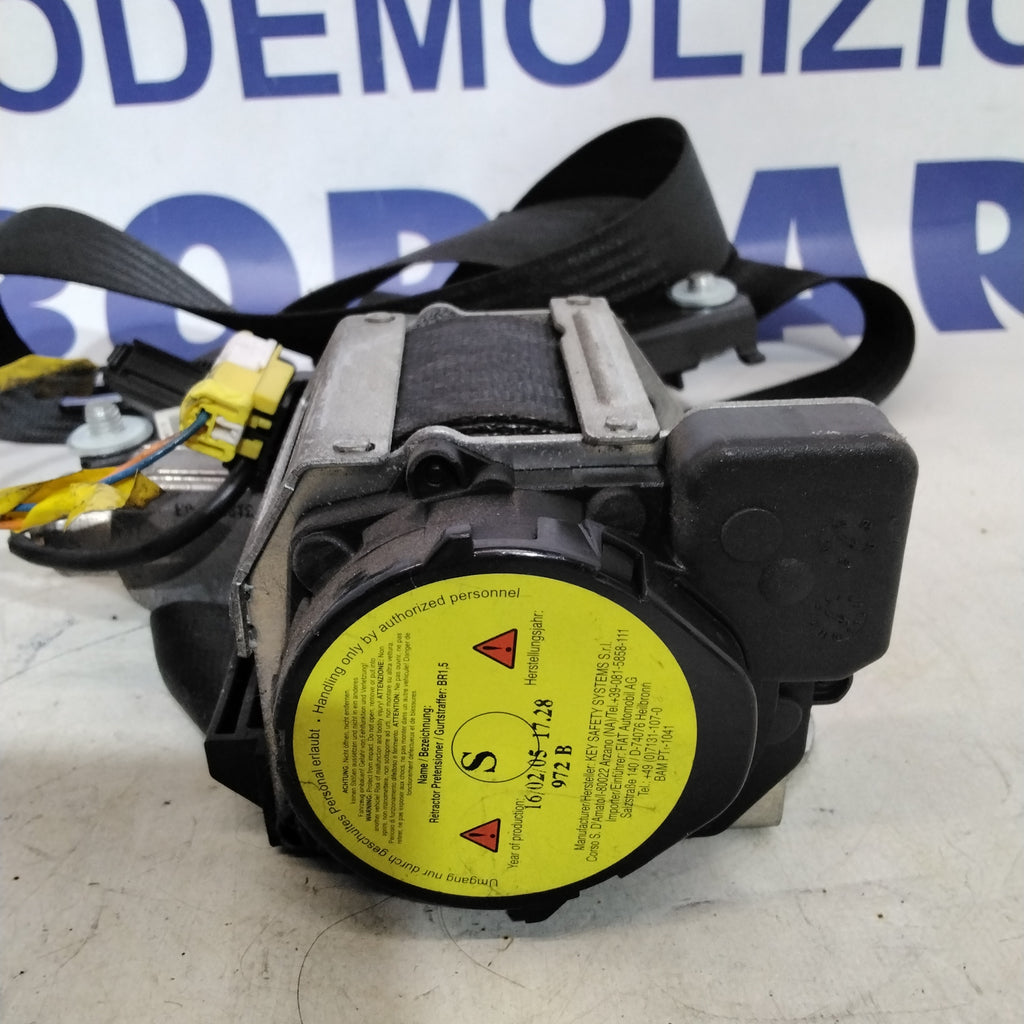 Left seat belt Alfa Romeo 147 year 2005 code:309559