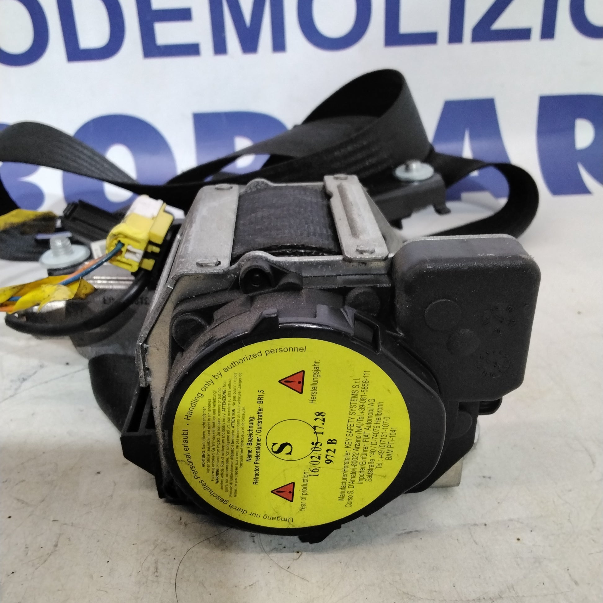 Left seat belt Alfa Romeo 147 year 2005 code:309559