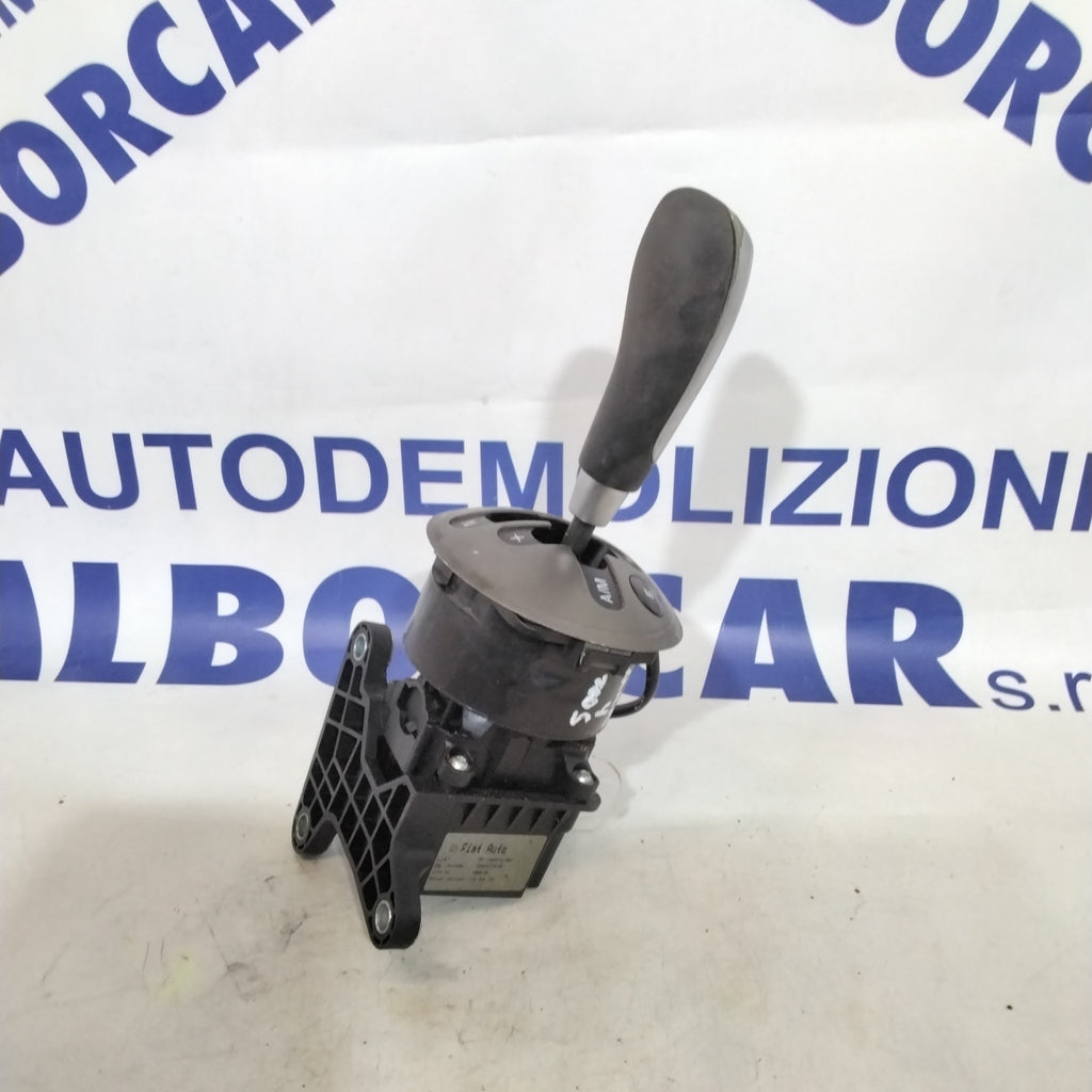 Automatic gear lever Lancia Ypsilon 1.3 Multijet year 2005 part number: 735377419