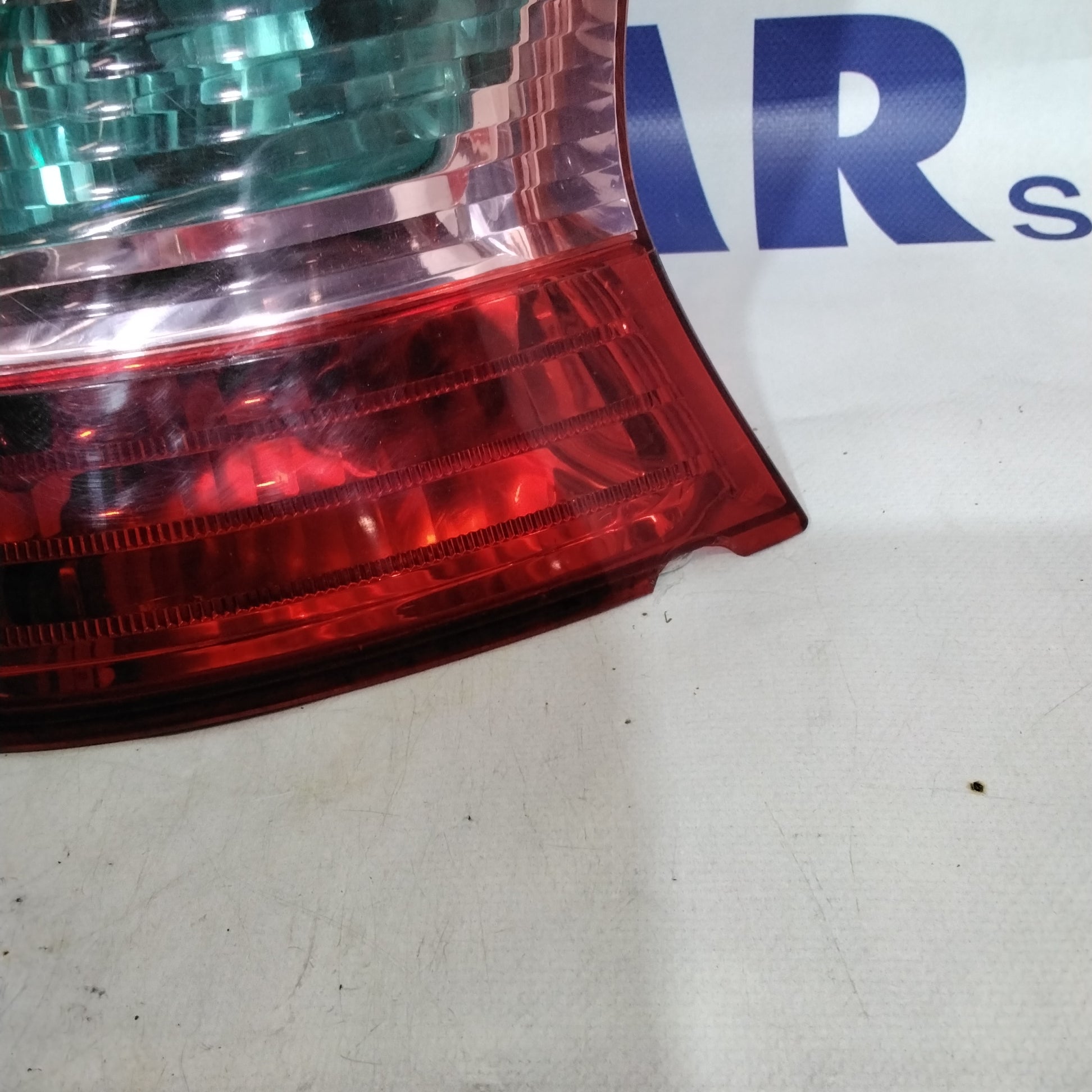 Fanale stop sinistro citroen c4 3 porte anno 2006 codice:9646801777 (sf9p2)