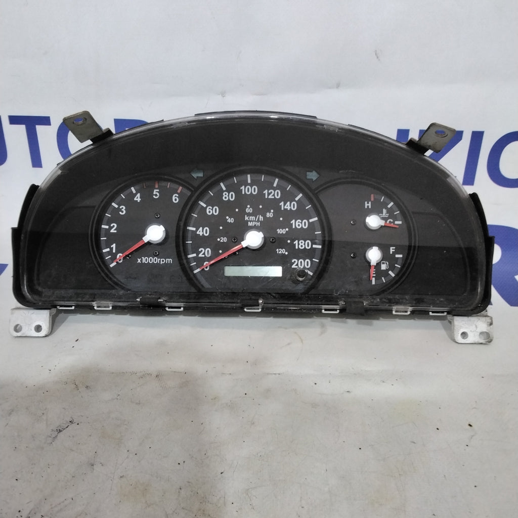 Quadro strumento /Contachilometri  kia sorrento 2.5 diesel anno  2005 cofice:807320k