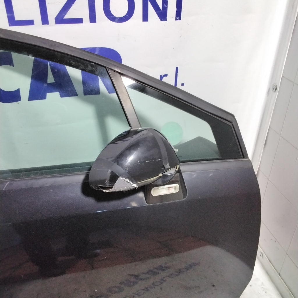 Citroen C4 3-door 2006 right front door