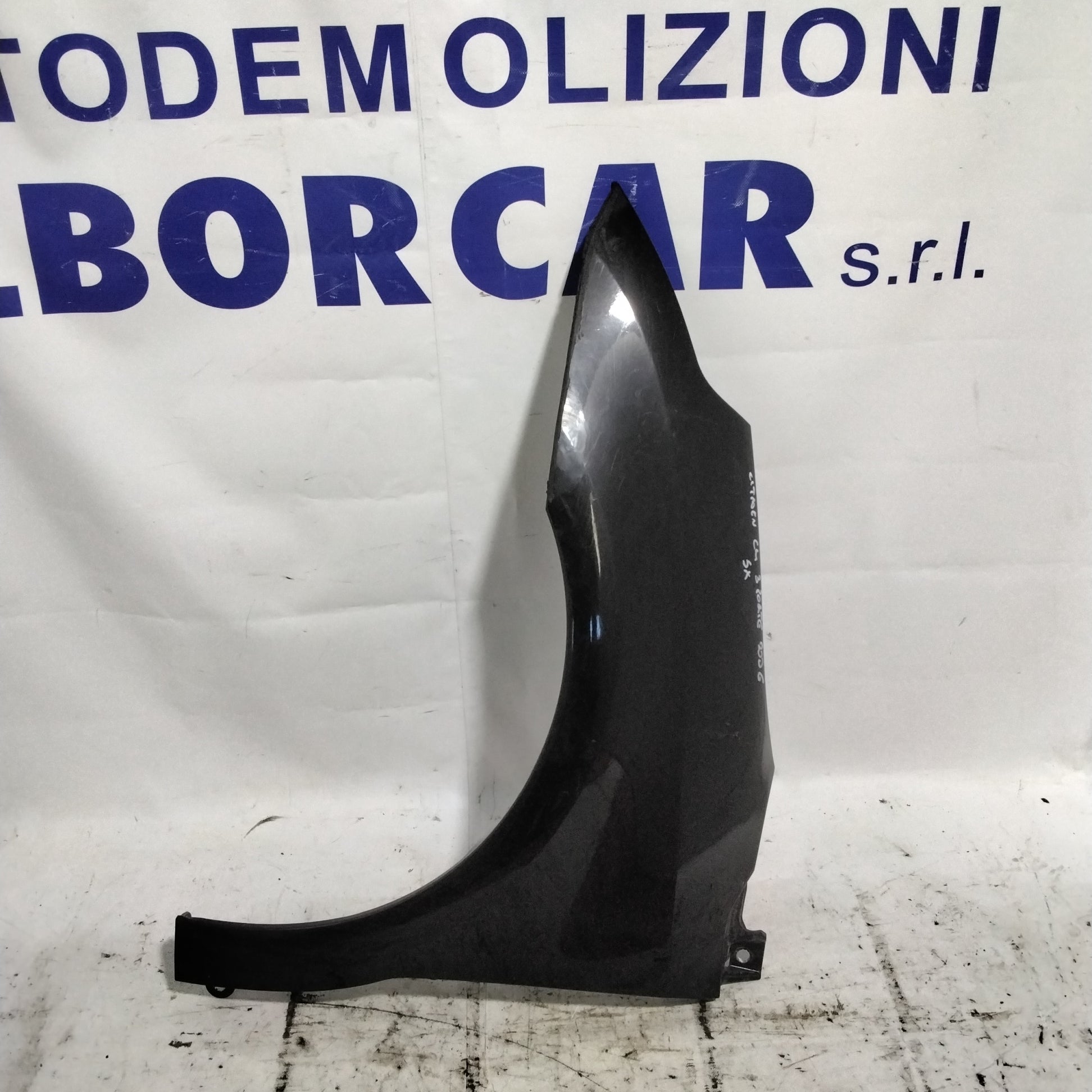 Guardabarros aleta delantera izquierda Citroën C4 3 puertas año 2006
