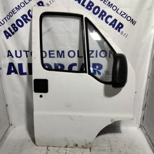 Carica l&#39;immagine nel visualizzatore di Gallery, Sportello anteriore destro  (completo) fiat ducato anno 1998/2002

