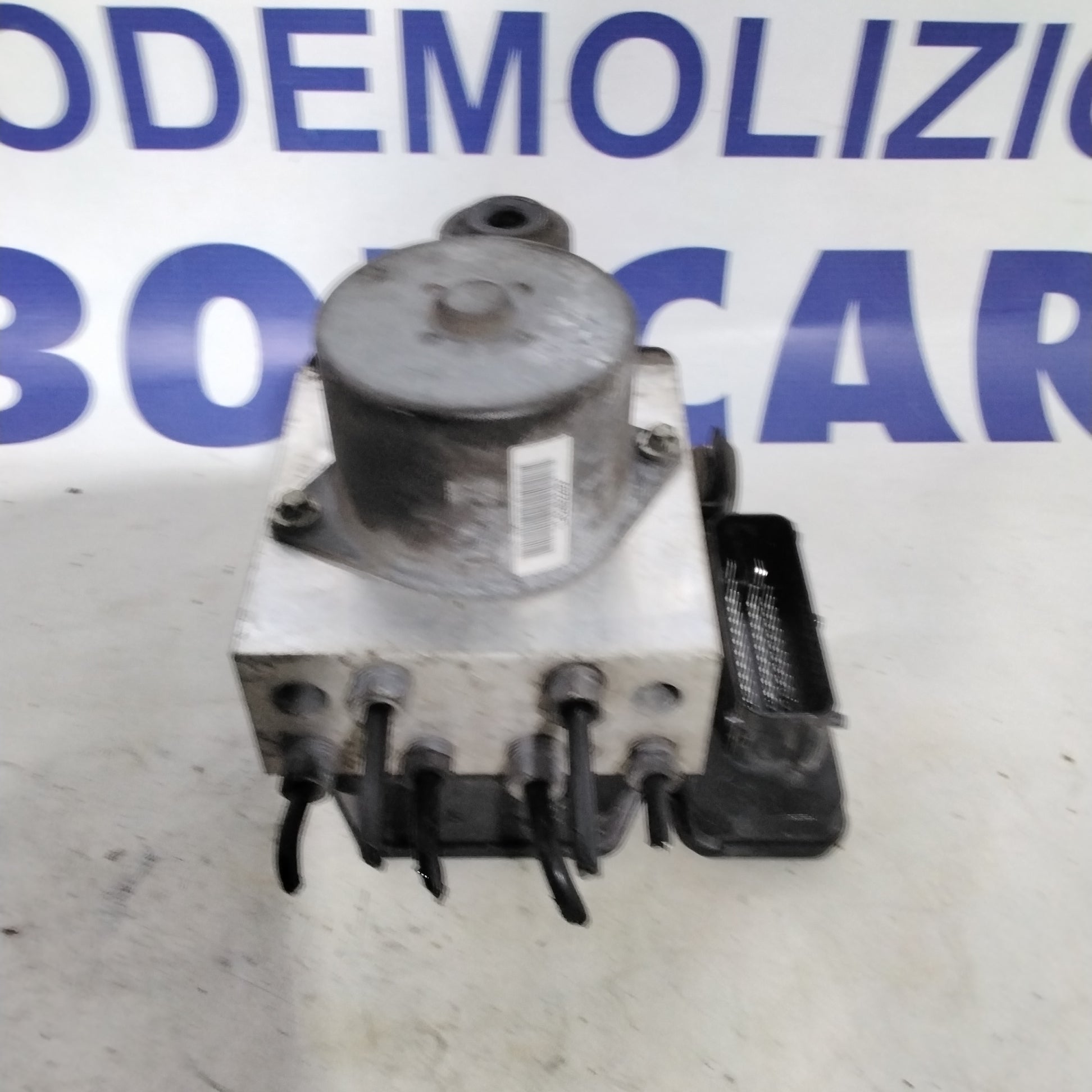 Bomba de centralita ABS Lancia Delta 1.6 multijet año 2009 código: 51847730