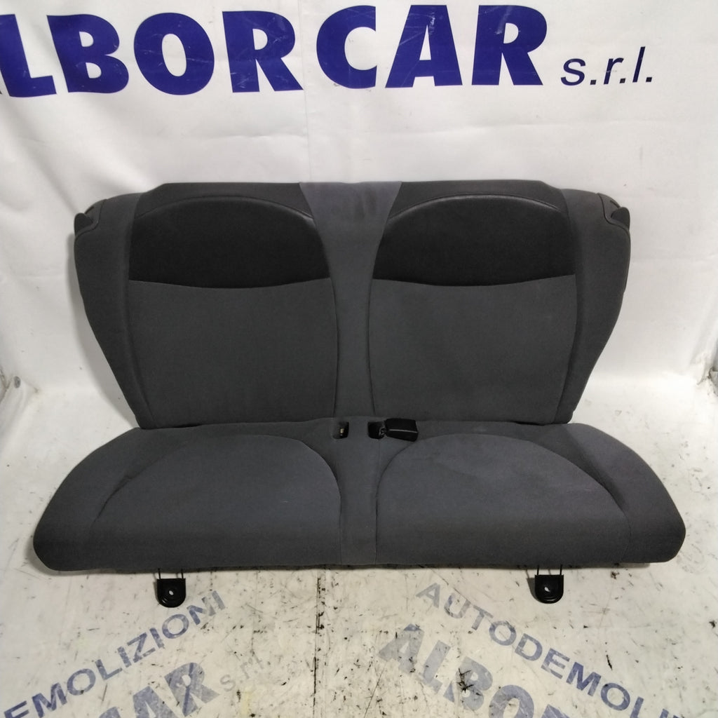 Tappezzeria FIAT 500  ANNO 2007  (leggermente strappata come in foto)