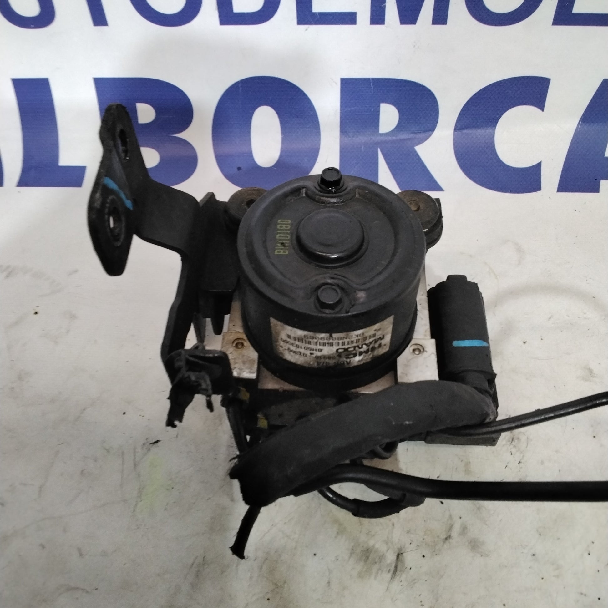 Bomba unidad de control ABS Kia Picanto 1.1 gasolina año 2007 código:02956-07001