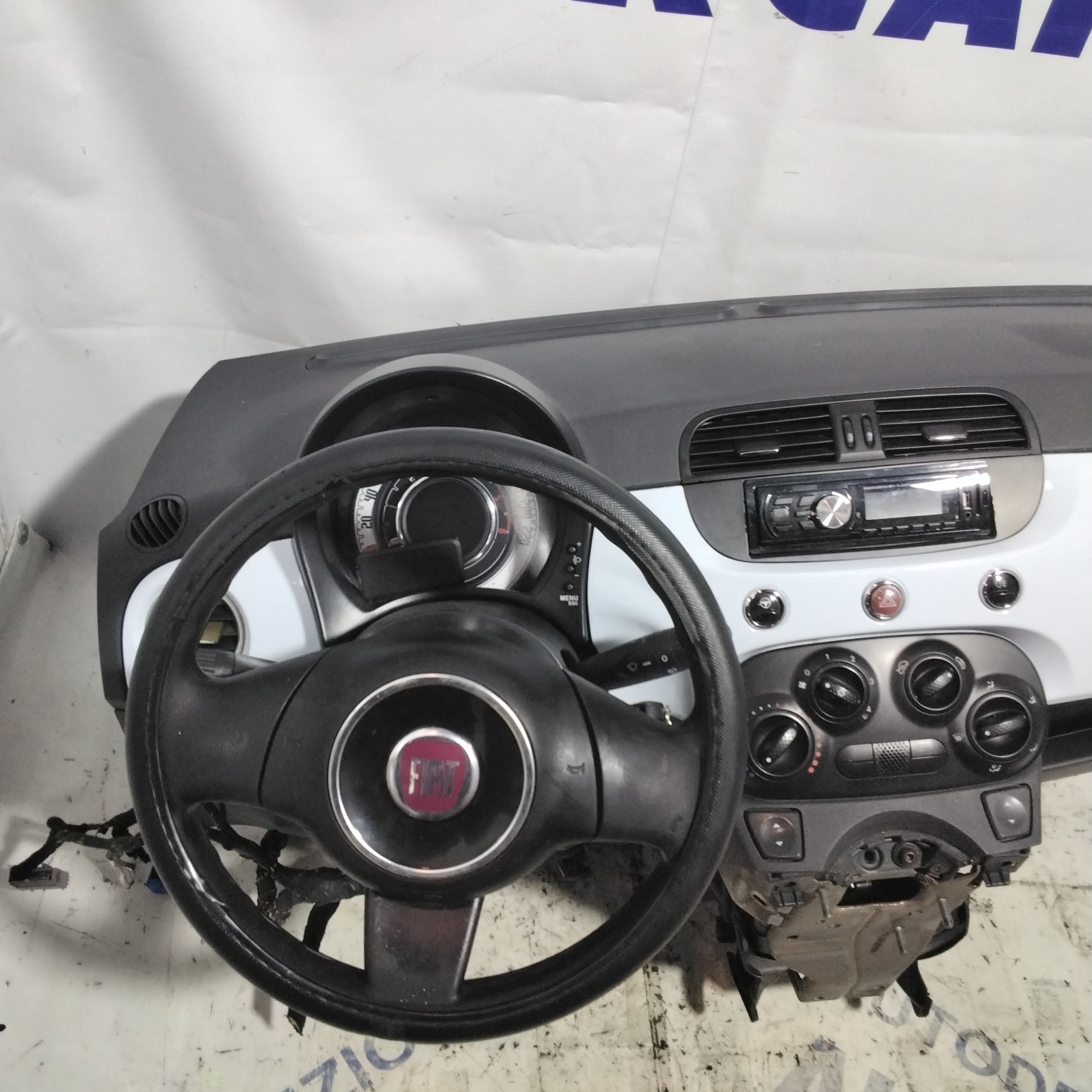 Tablero completo Fiat 500 año 2007
