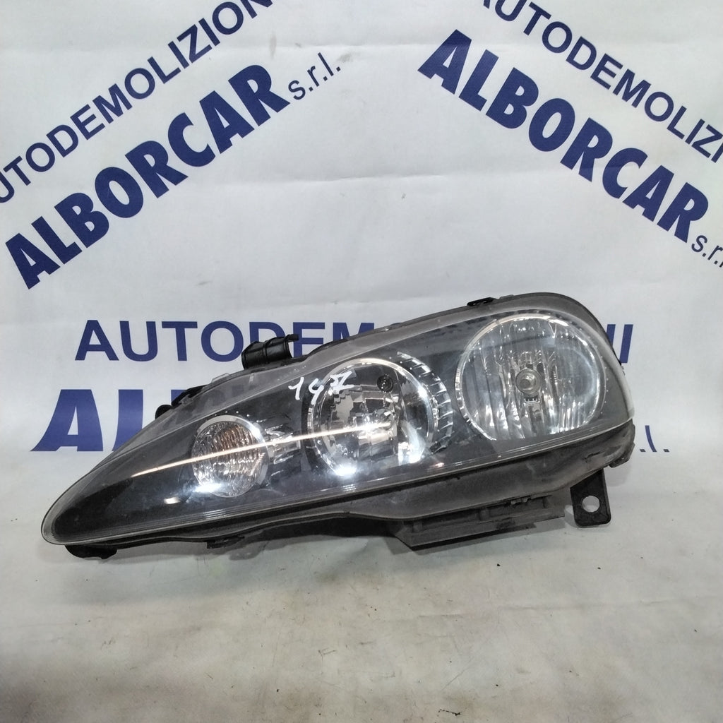 Faro delantero izquierdo Alfa Romeo 147 segunda serie año 2007
