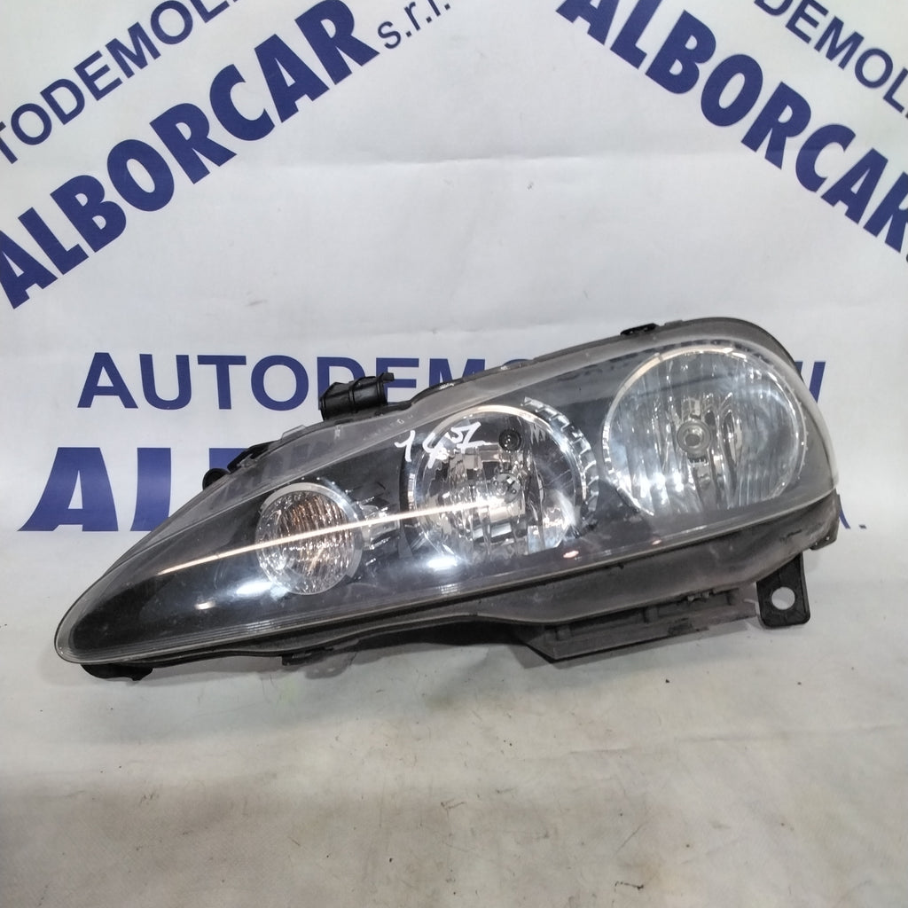 Faro delantero izquierdo Alfa Romeo 147 segunda serie año 2007