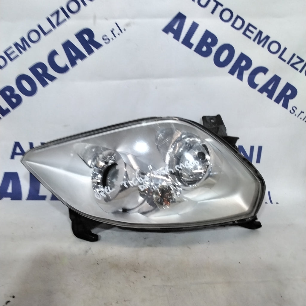 Faro fanale destro opel tigra cabrio anno 2005 codice:93162204(sf8p4)