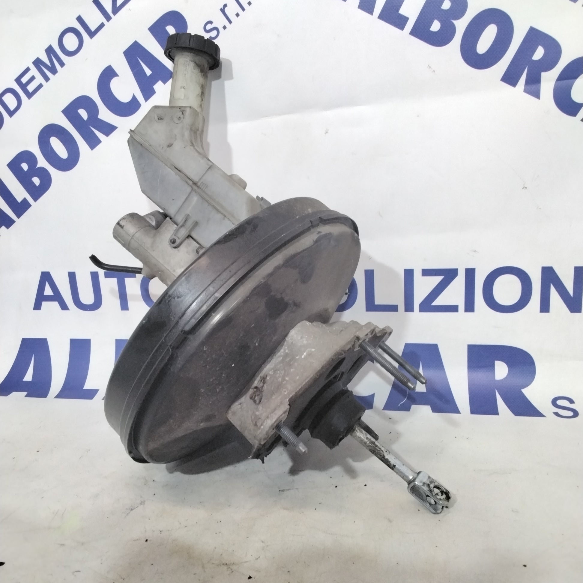 Brake booster Renault Clio 1.5 dci year 2006 code:8200249245