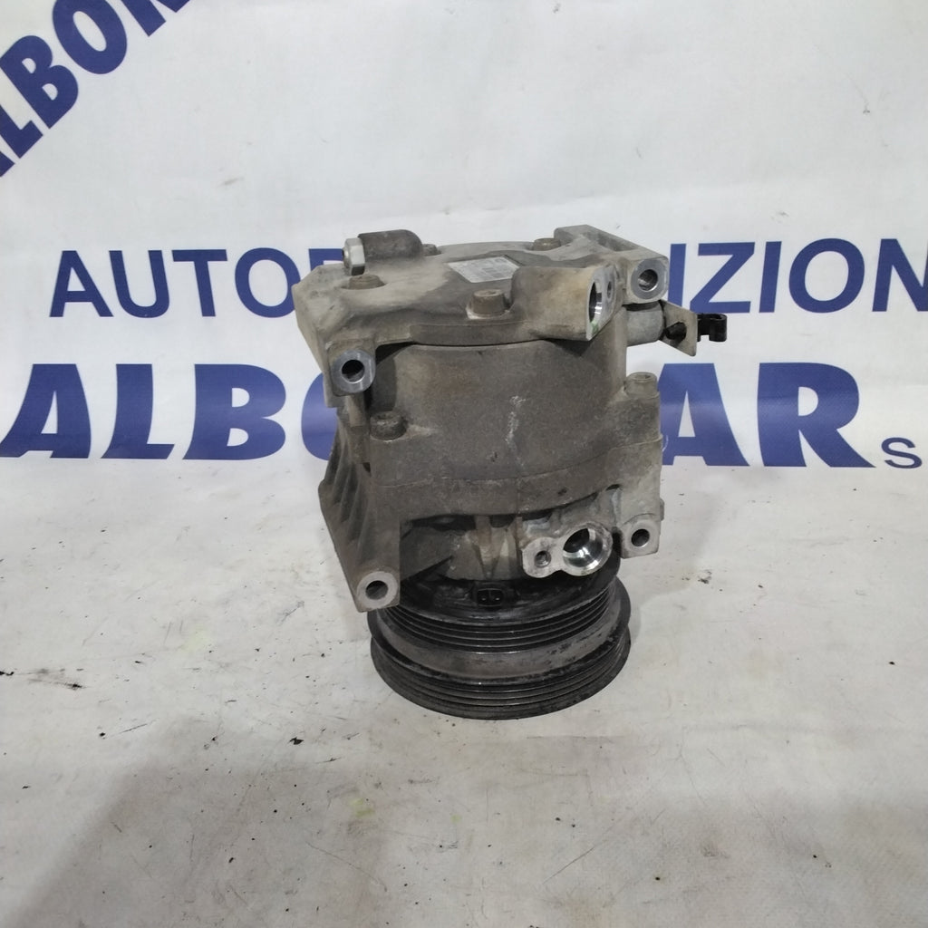 Compressore aria condizionata fiat punto 1^ serie  1.2 benzina  anno 1996 codice:465144430