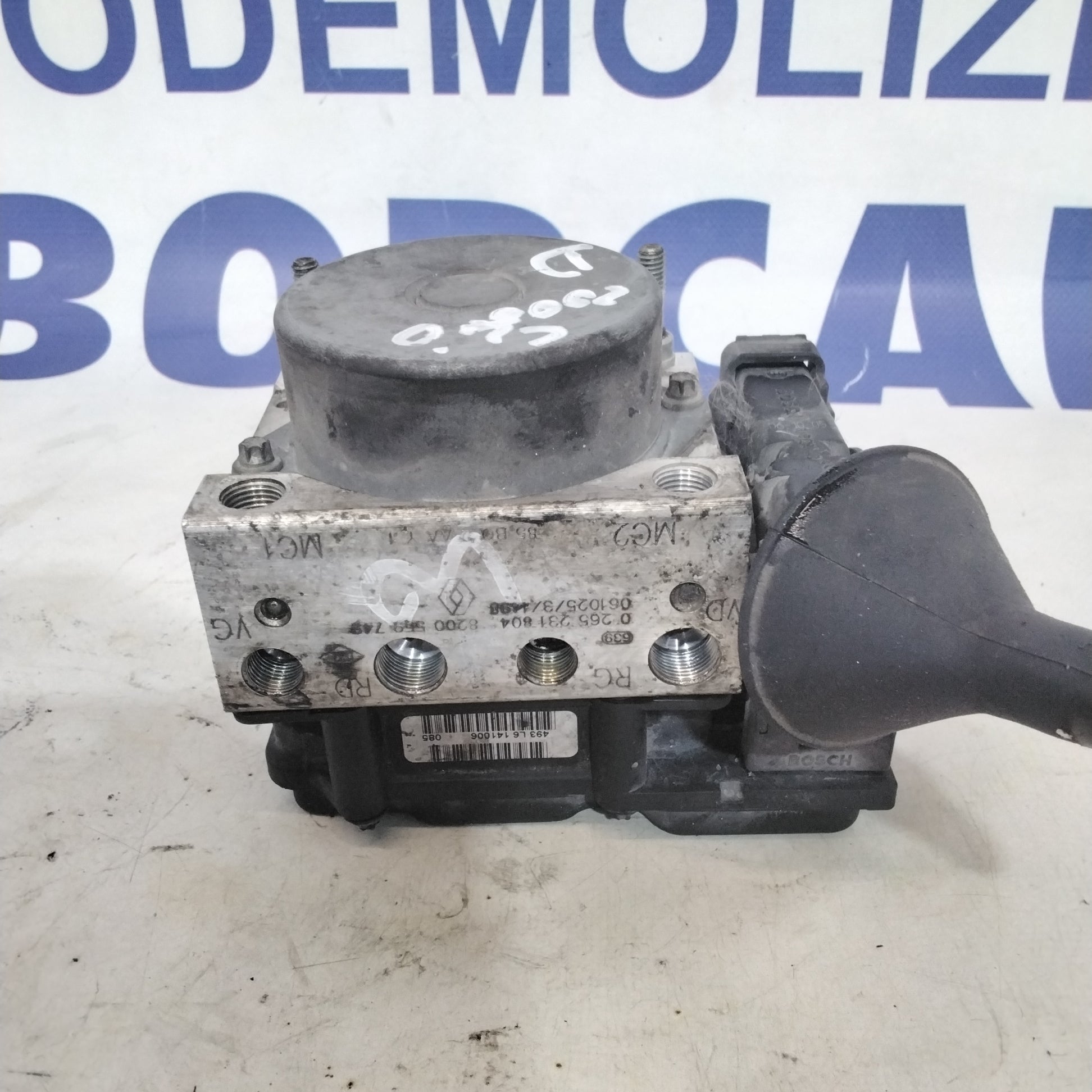 Pompa centralina abs renault clio 1.5 dci anno 2006 codice:0265231804