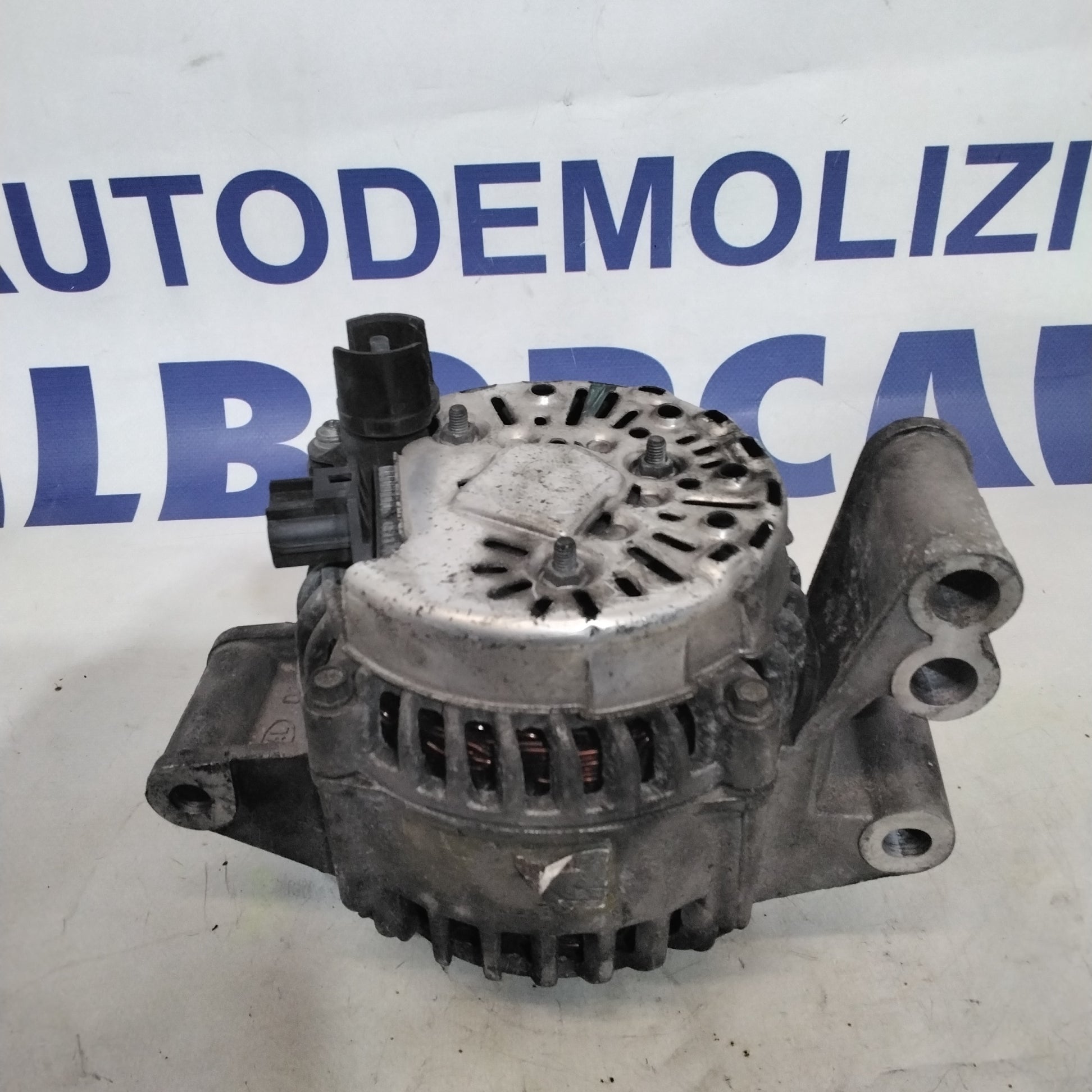 Alternator Ford Ka 1.3 petrol year 2000