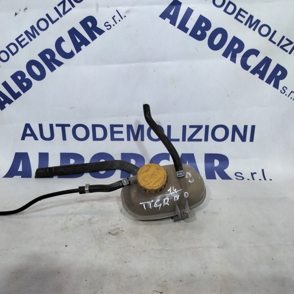 Vaschetta acqua radiatore opel tigra 1.4 benzina anno 2005