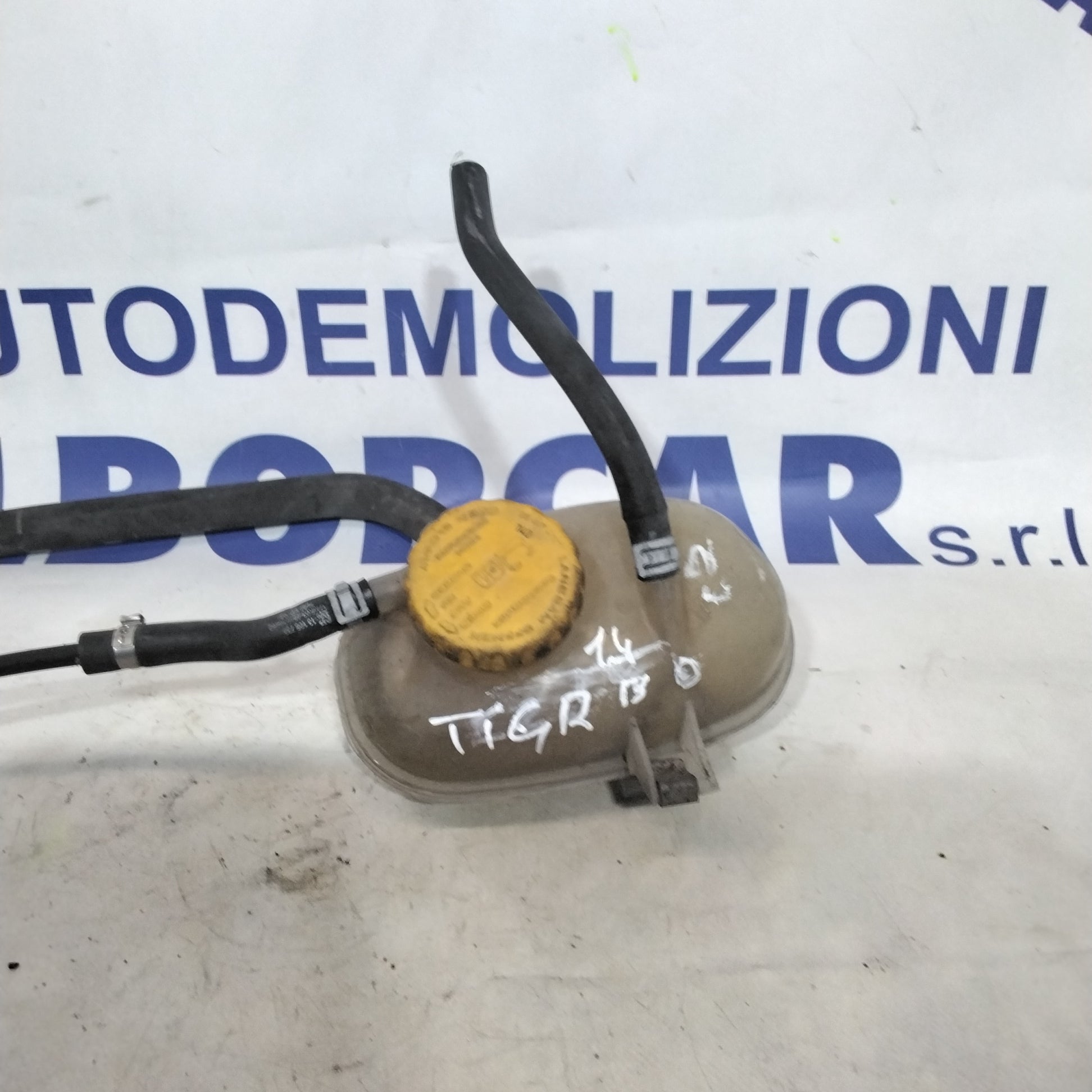 Vaschetta acqua radiatore opel tigra 1.4 benzina anno 2005