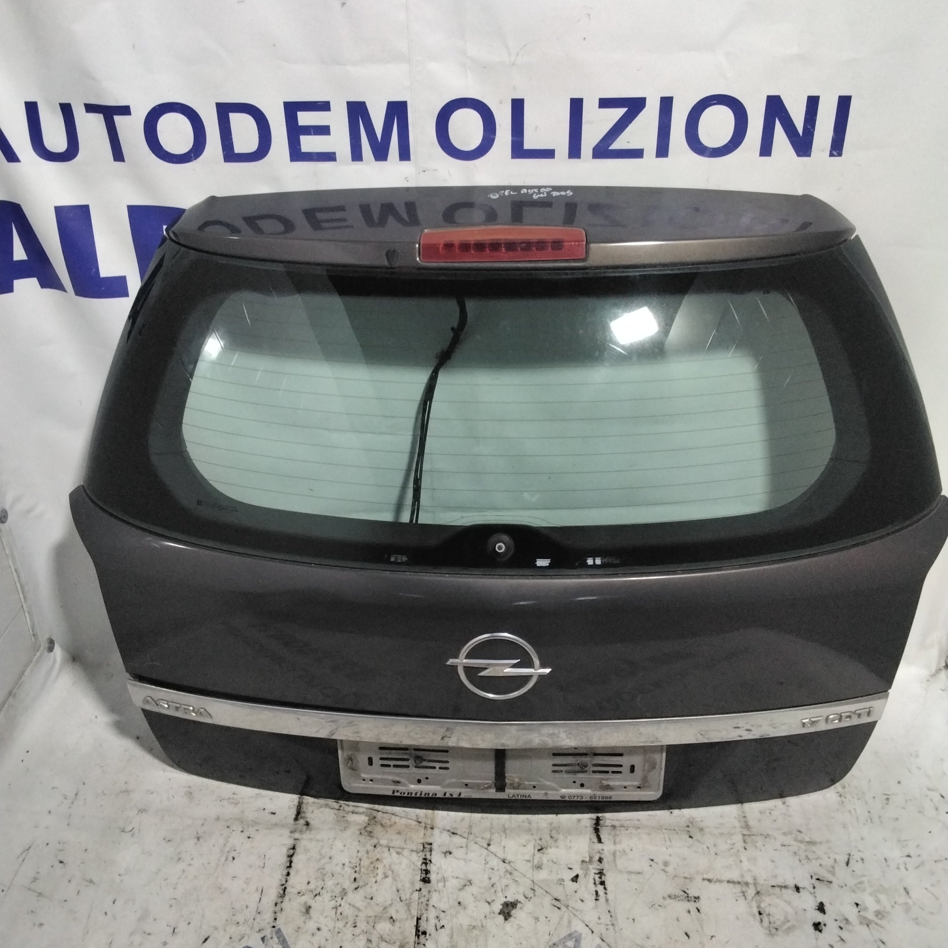 Cofano posteriore opel astra sw anno 2005