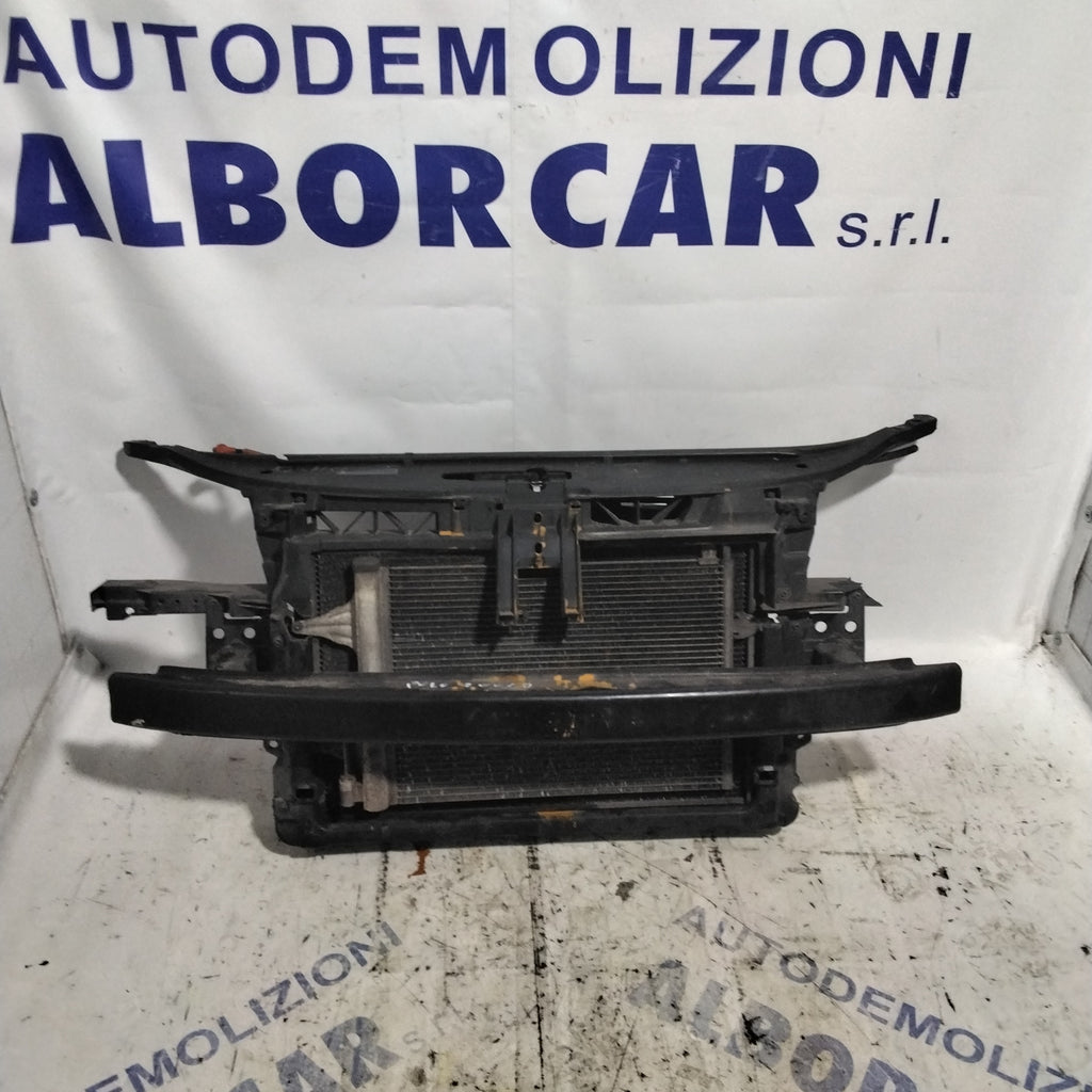 calandra (completa) Volkswagen Polo 1.4 diésel año 2006