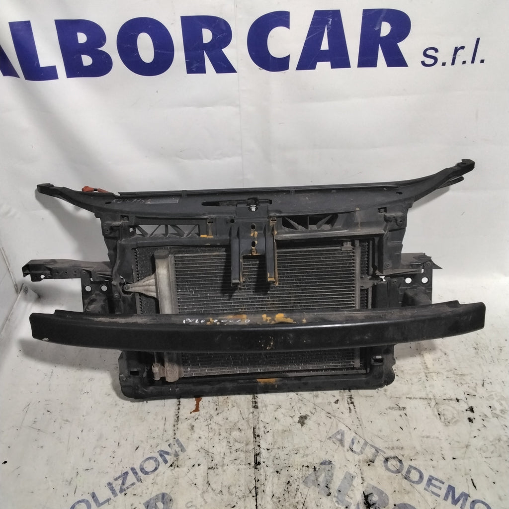 calandra (completa) Volkswagen Polo 1.4 diésel año 2006