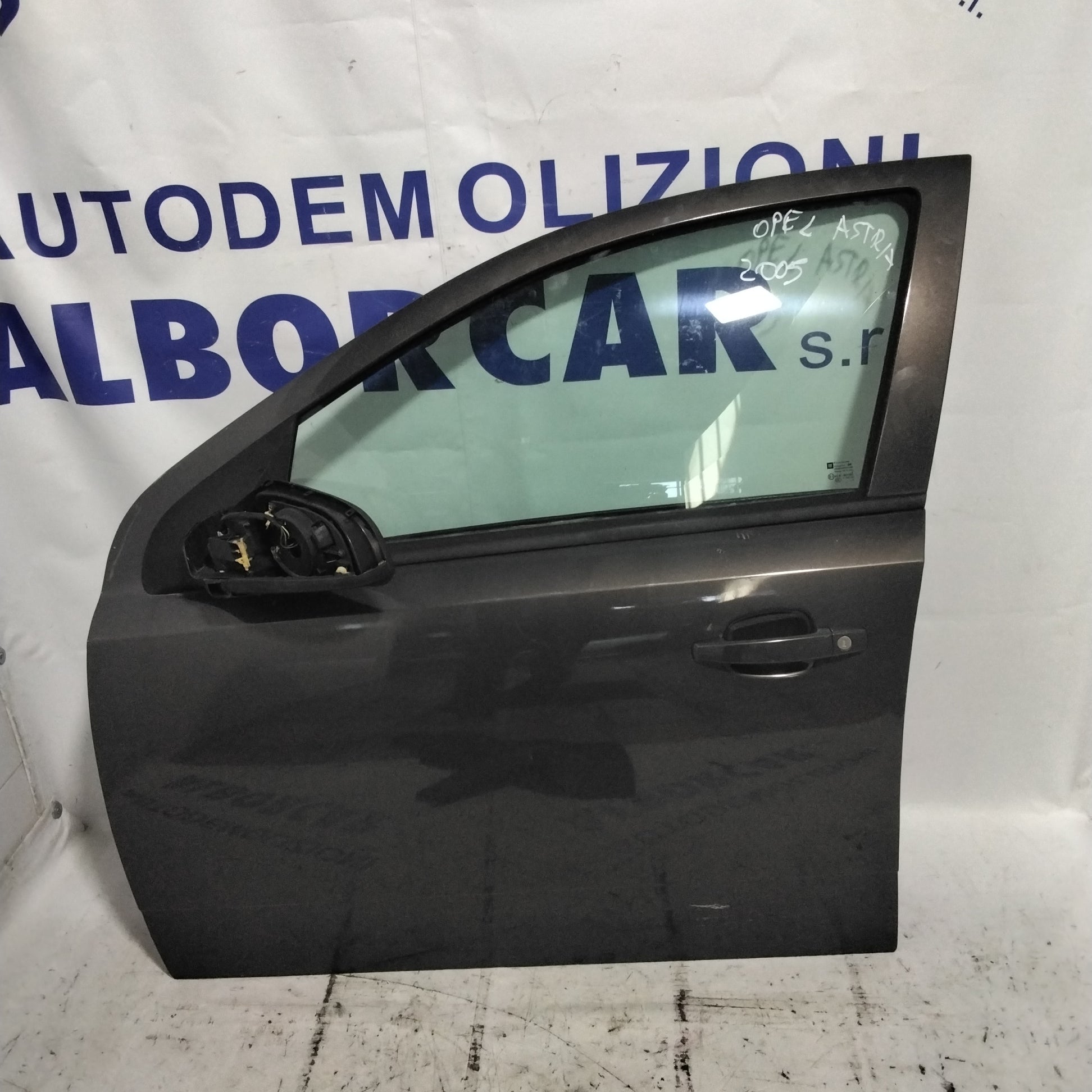 Sportello anteriore sinistro opel astra anno 2005