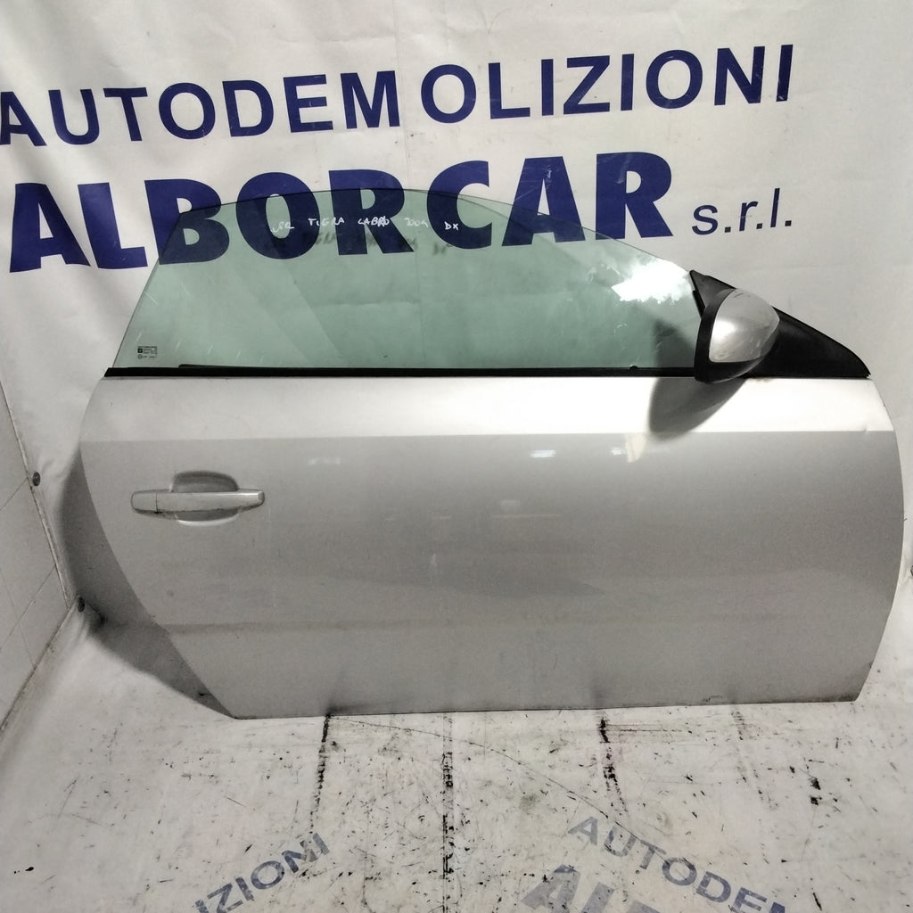 puerta delantera derecha opel tigra cabrio año 2004