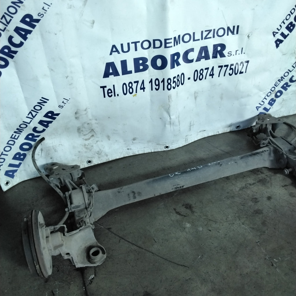 Eje trasero Citroën C2 1.4 diésel año 2003