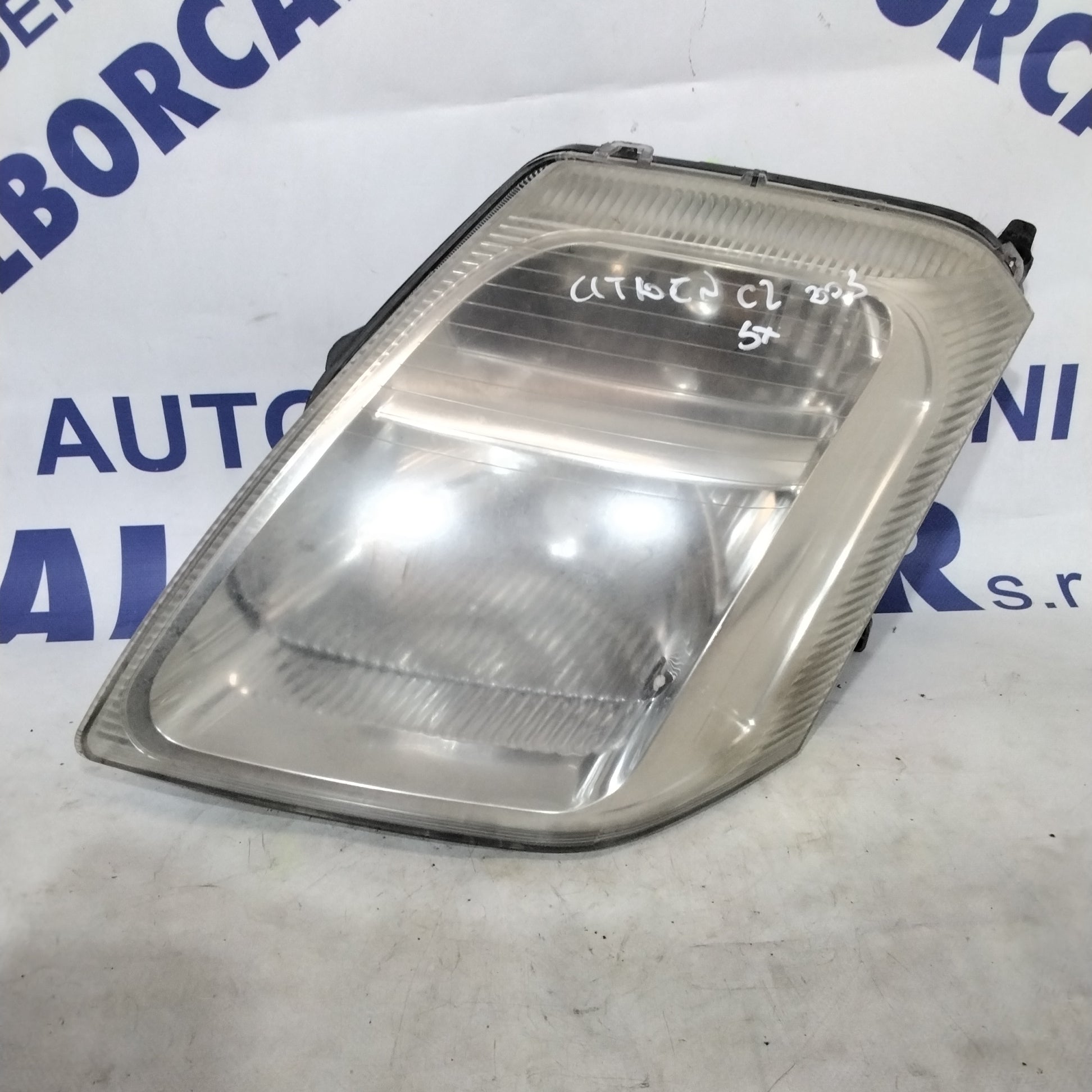 Faro fanale sinistro citroen c2 anno 2003
