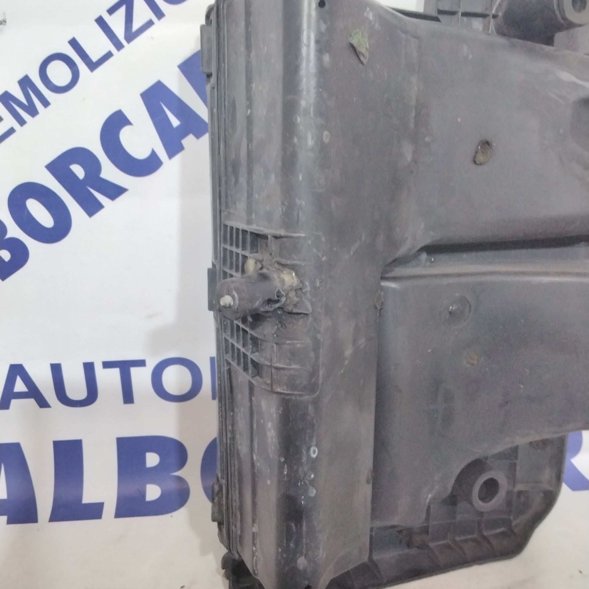 Air filter housing Lancia Ypsilon 1.3 multijet year 2007 code:5518913