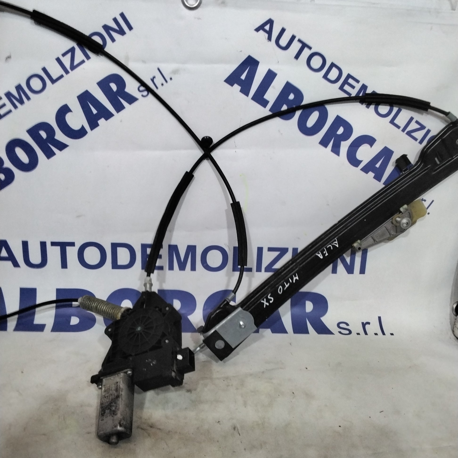 Front left window regulator Alfa Romeo Mito year 2008
