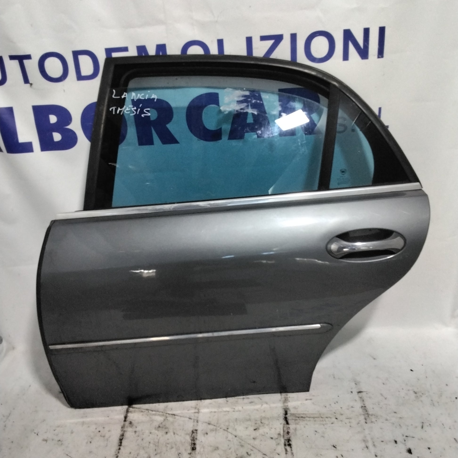 Sportello posteriore sinistro (COMPLETO)lancia thesis anno 2002/2008