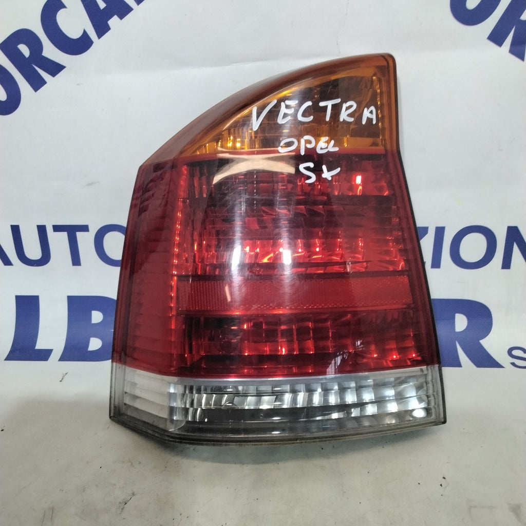 fanale stop sinistro opel vectra anno 2002 codice:13130643