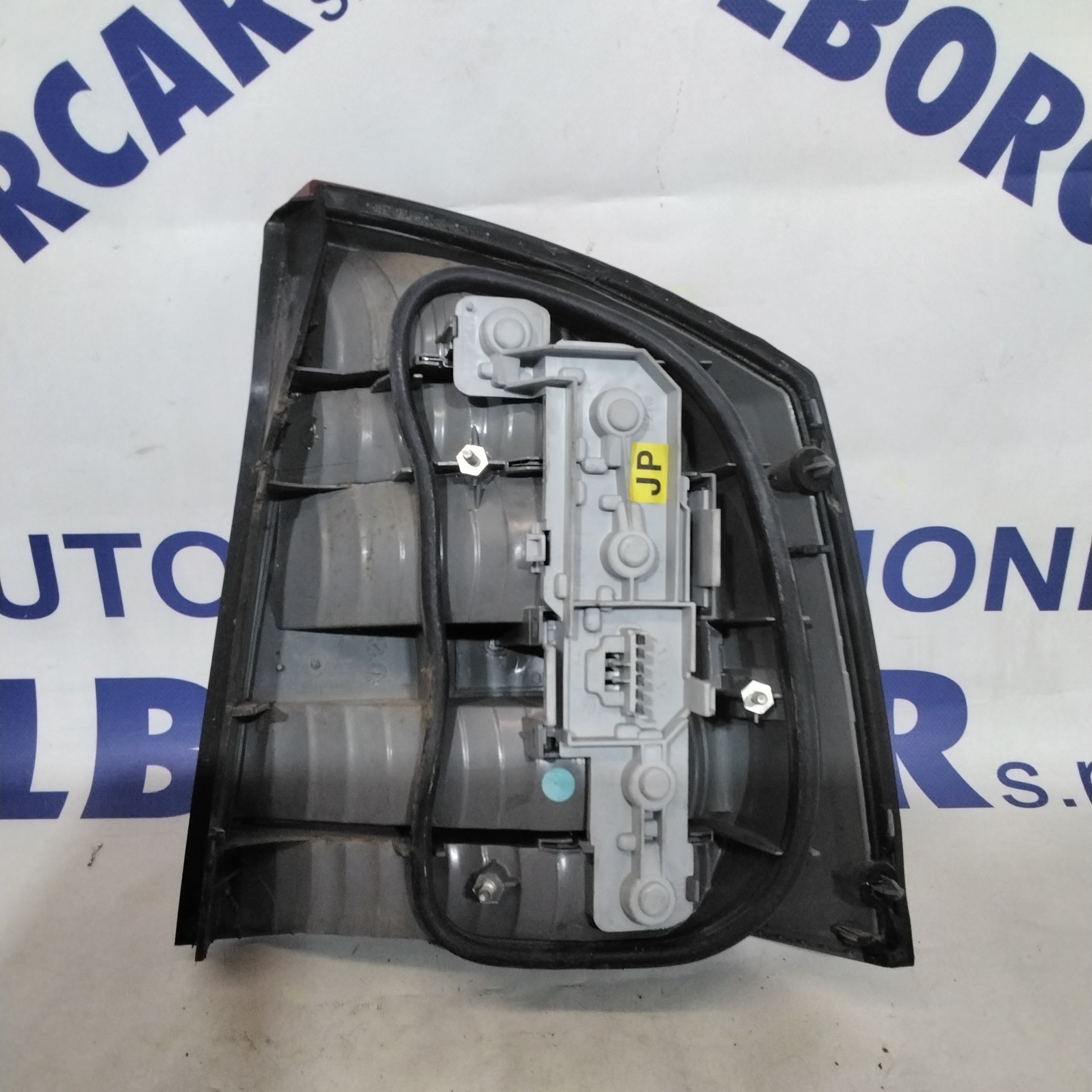 fanale stop sinistro opel vectra anno 2002 codice:13130643