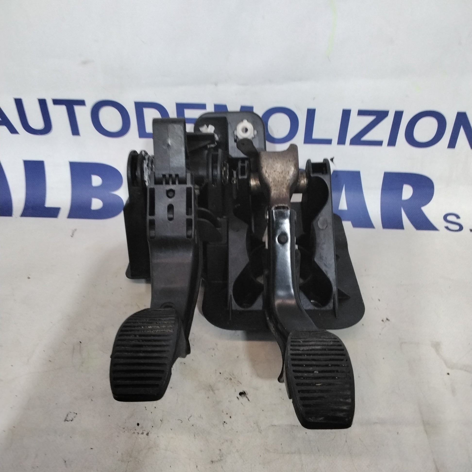 pedaliera (freno e frizione) fiat panda anno 2007 codice F6315