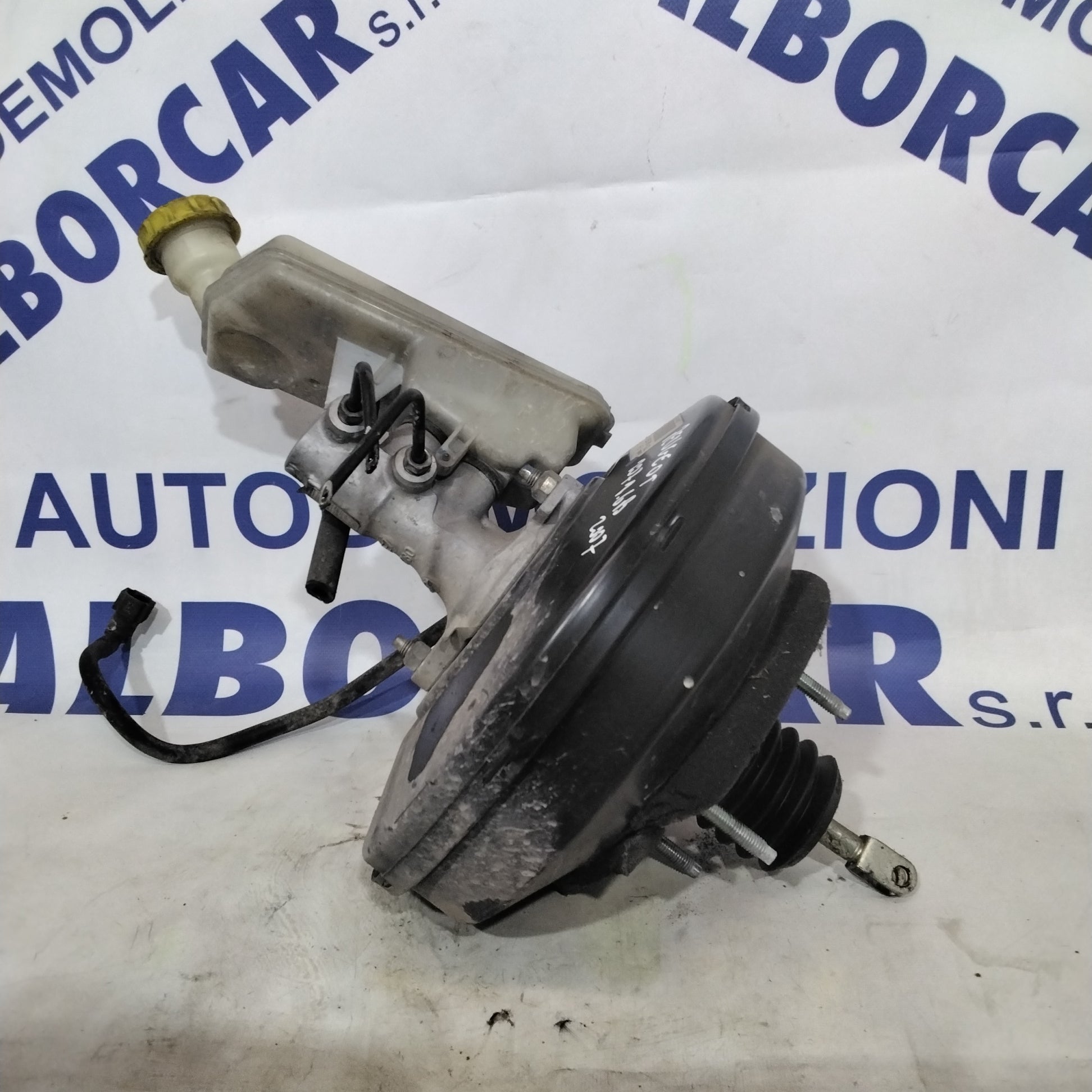 Servofreno peugeot 207 1.6 benzina anno 2007 codice:9657455580