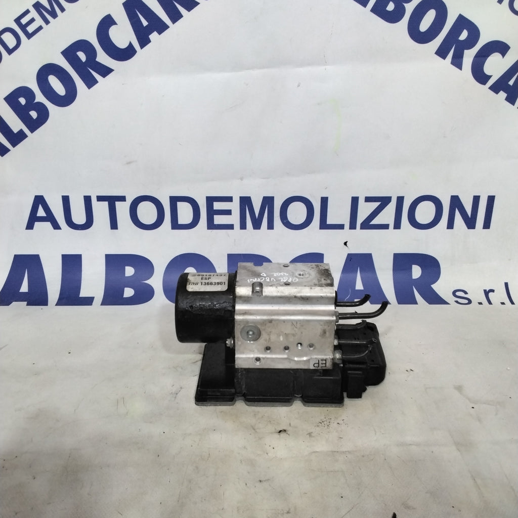 Bomba de la unidad ABS Opel Vectra 2.2 diésel año 2002 código: 54084636H