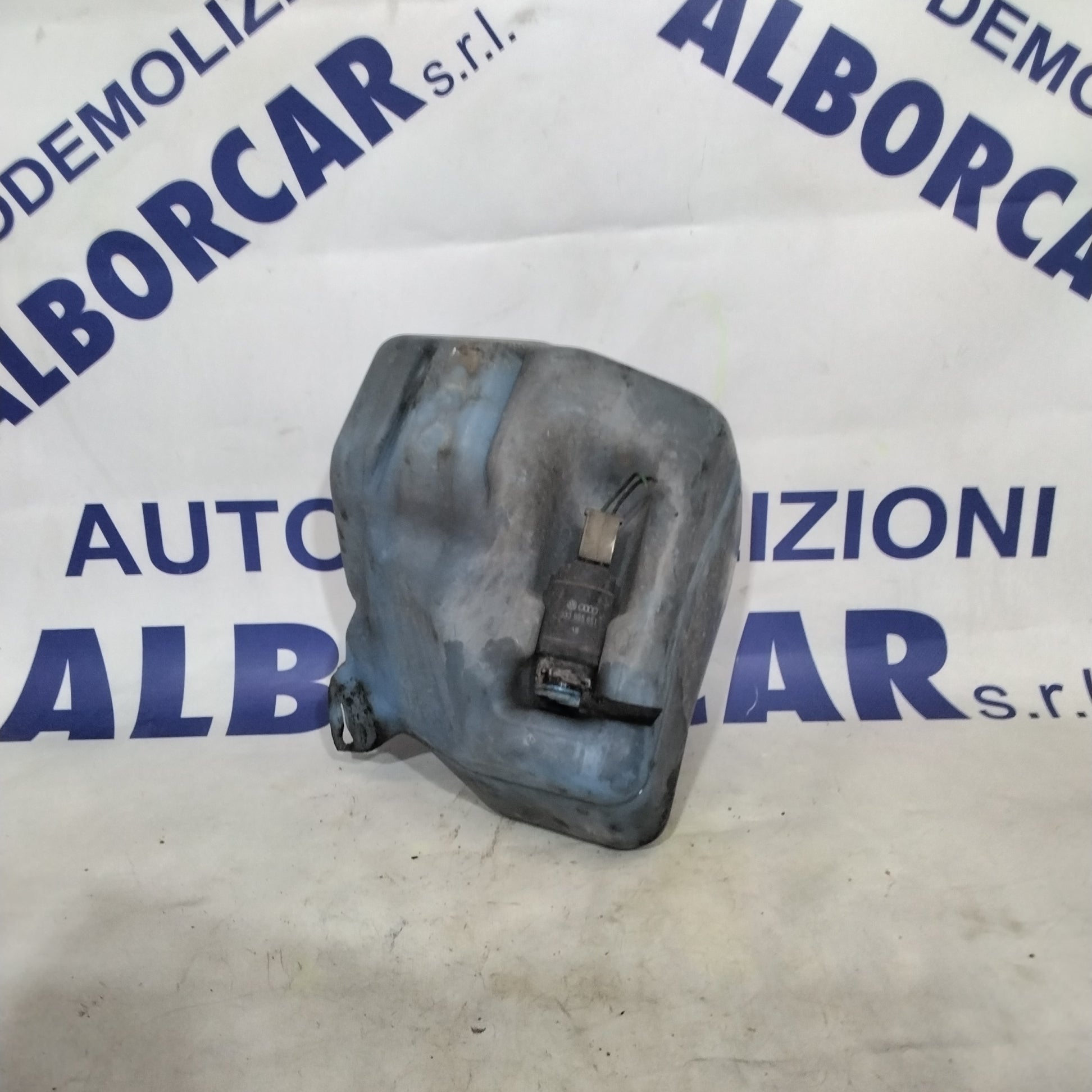 Depósito de agua del limpiaparabrisas Volkswagen Golf 2 año 1992