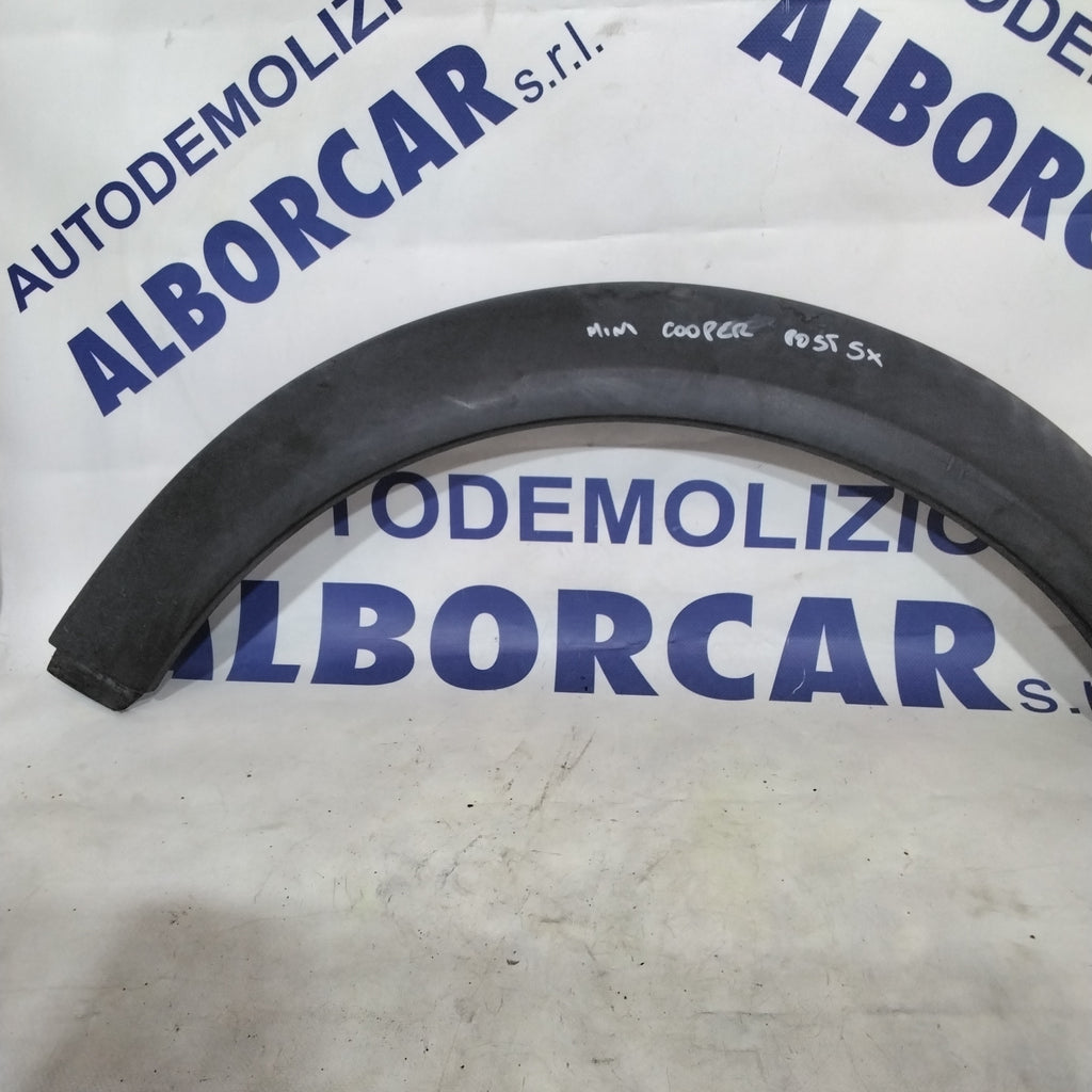 rear fender molding left mini cooper year 2002 code:1505869LH