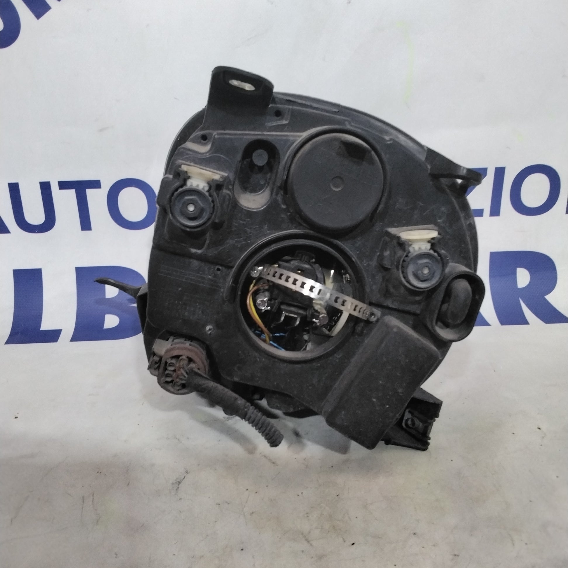 Right headlight Fiat 500 year 2007 code:45540748