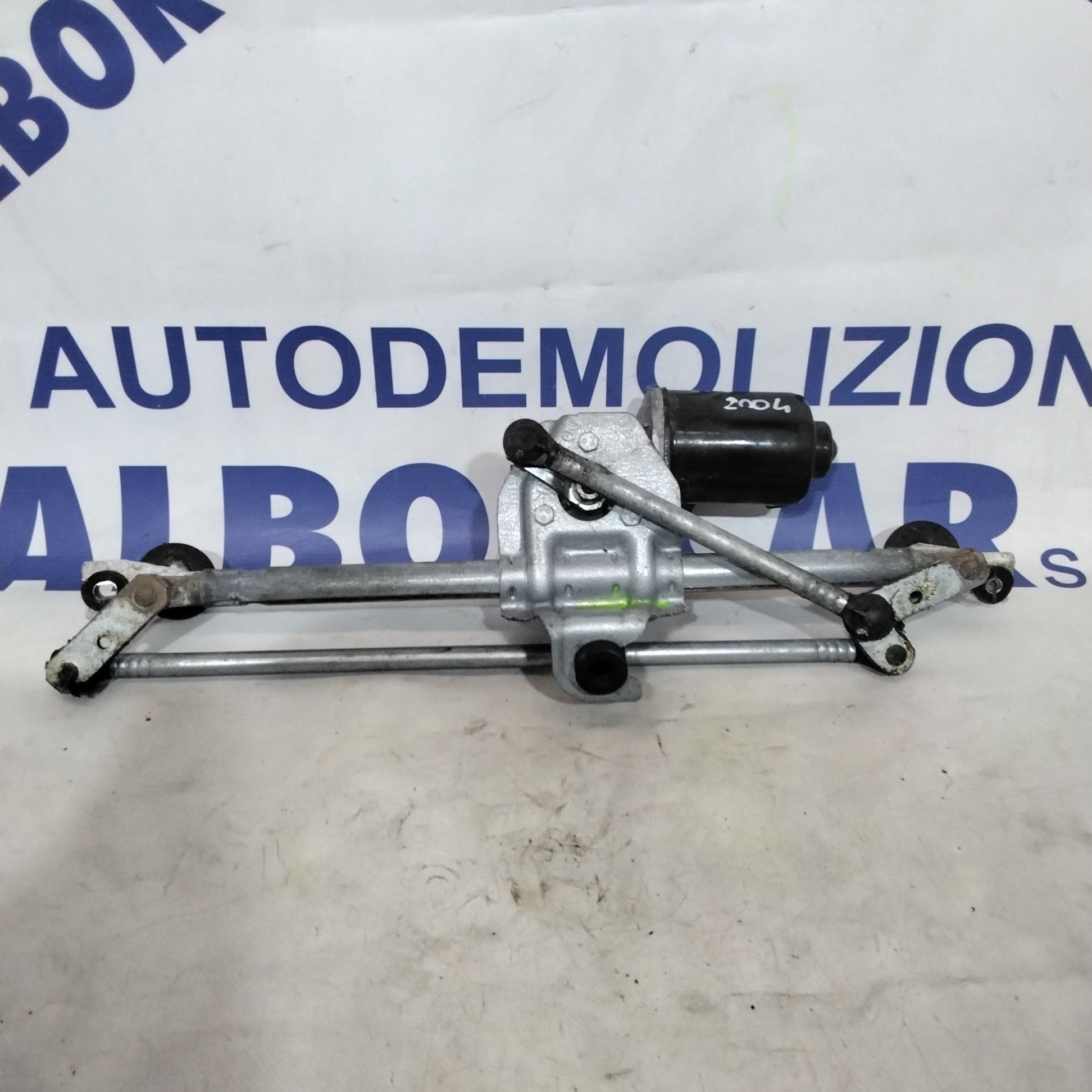 Motor limpiaparabrisas Opel Tigra año 2004 código: 23002751