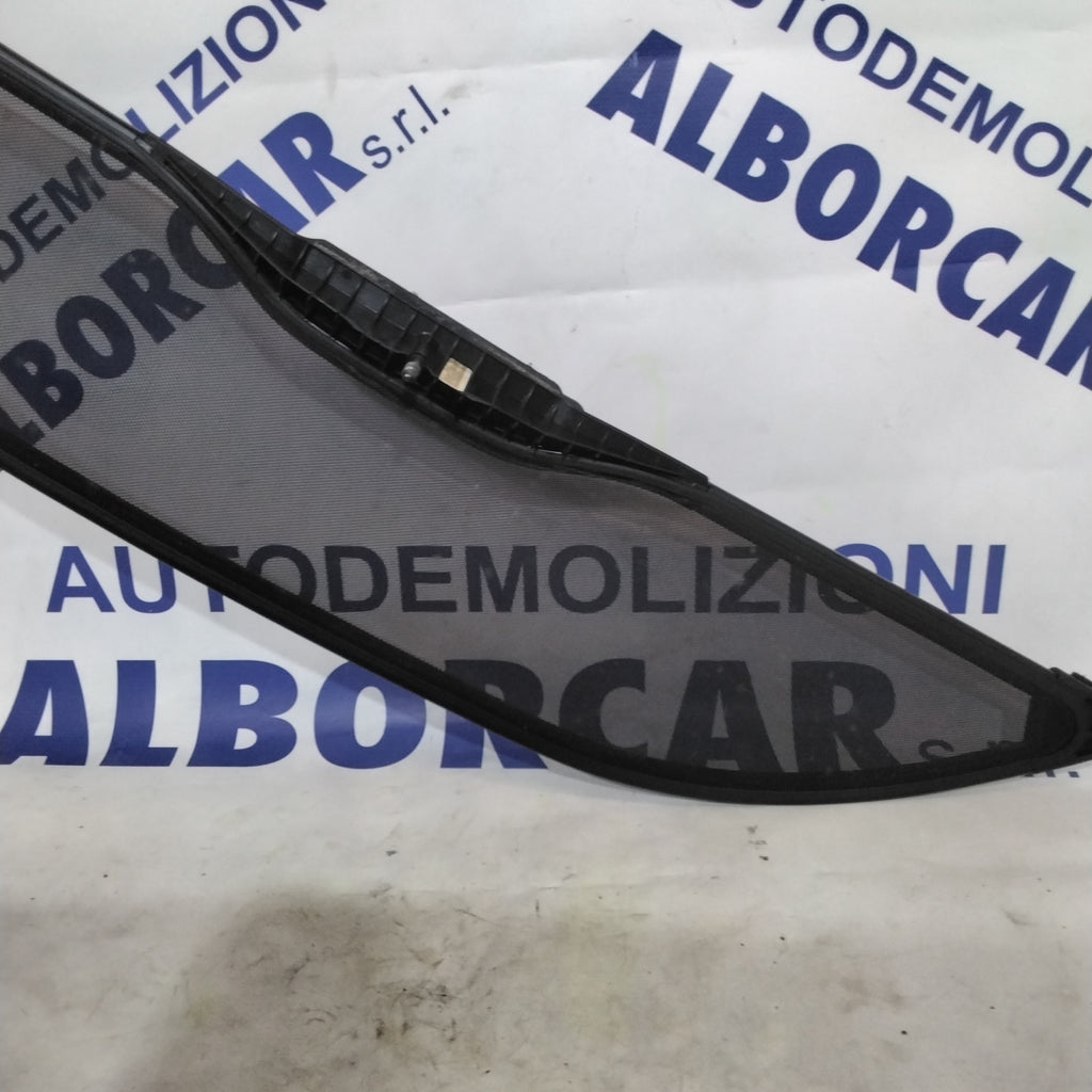 Deflettore vento opel tigra anno 2004 codice :093162356