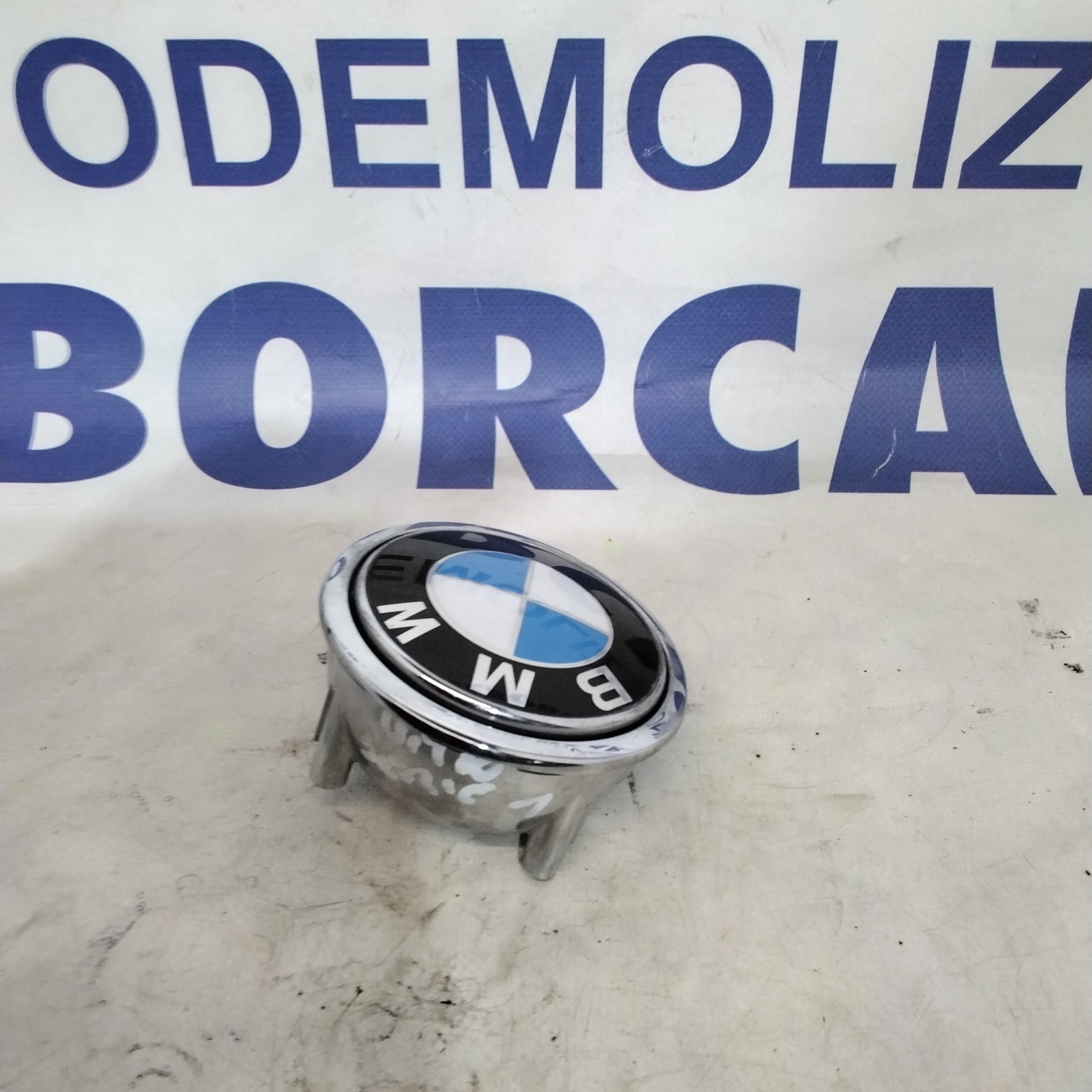 Maniglia apricofano posteriore bmw 1 serie 118 anno 2007