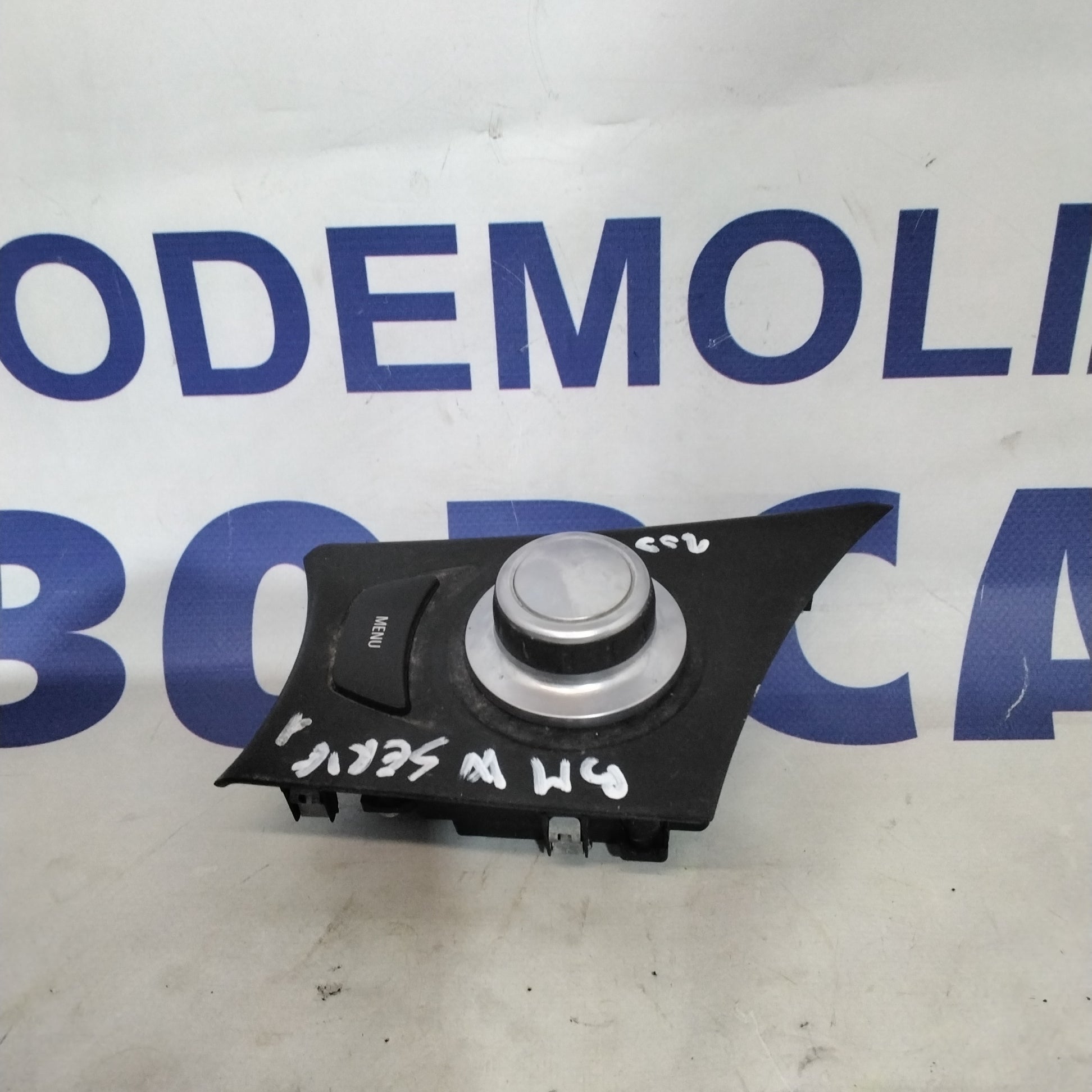Comando multifunción idrive bmw serie 1 118 diésel año 2007 código:698786401