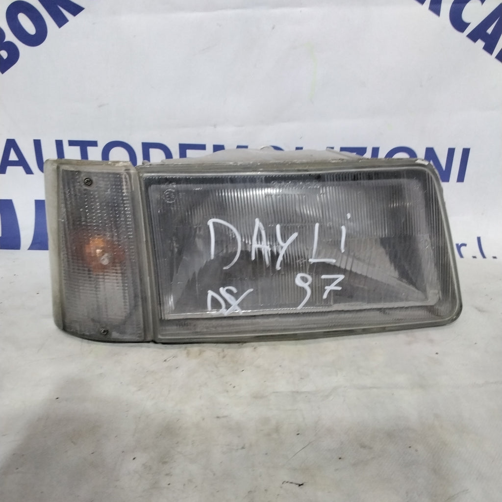 Faro fanale destro iveco daily anno 1997